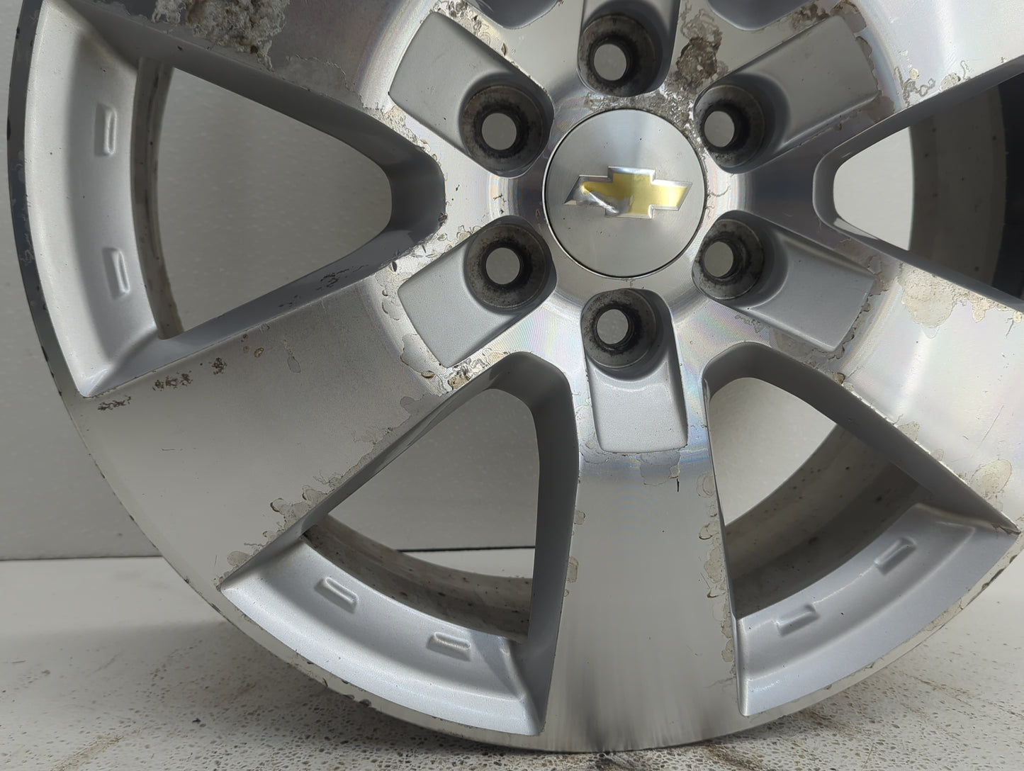 2009-2015 Chevrolet Traverse Oem Wheel Rim - Oemusedautoparts1.com
