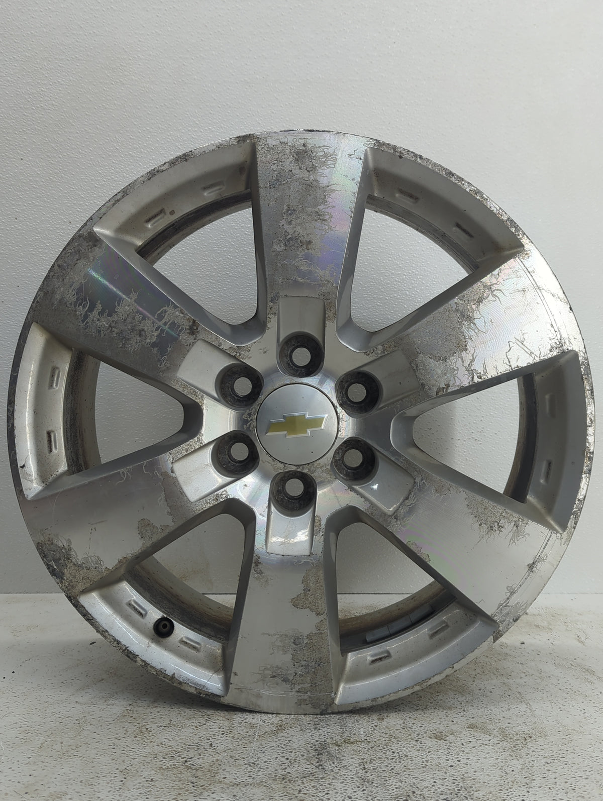 2009-2015 Chevrolet Traverse Oem Wheel Rim 898150 - Oemusedautoparts1.com