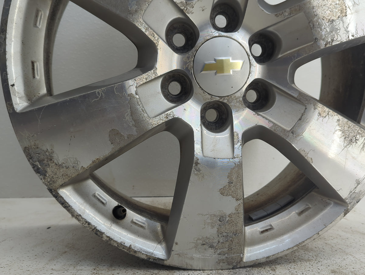 2009-2015 Chevrolet Traverse Oem Wheel Rim 898150 - Oemusedautoparts1.com