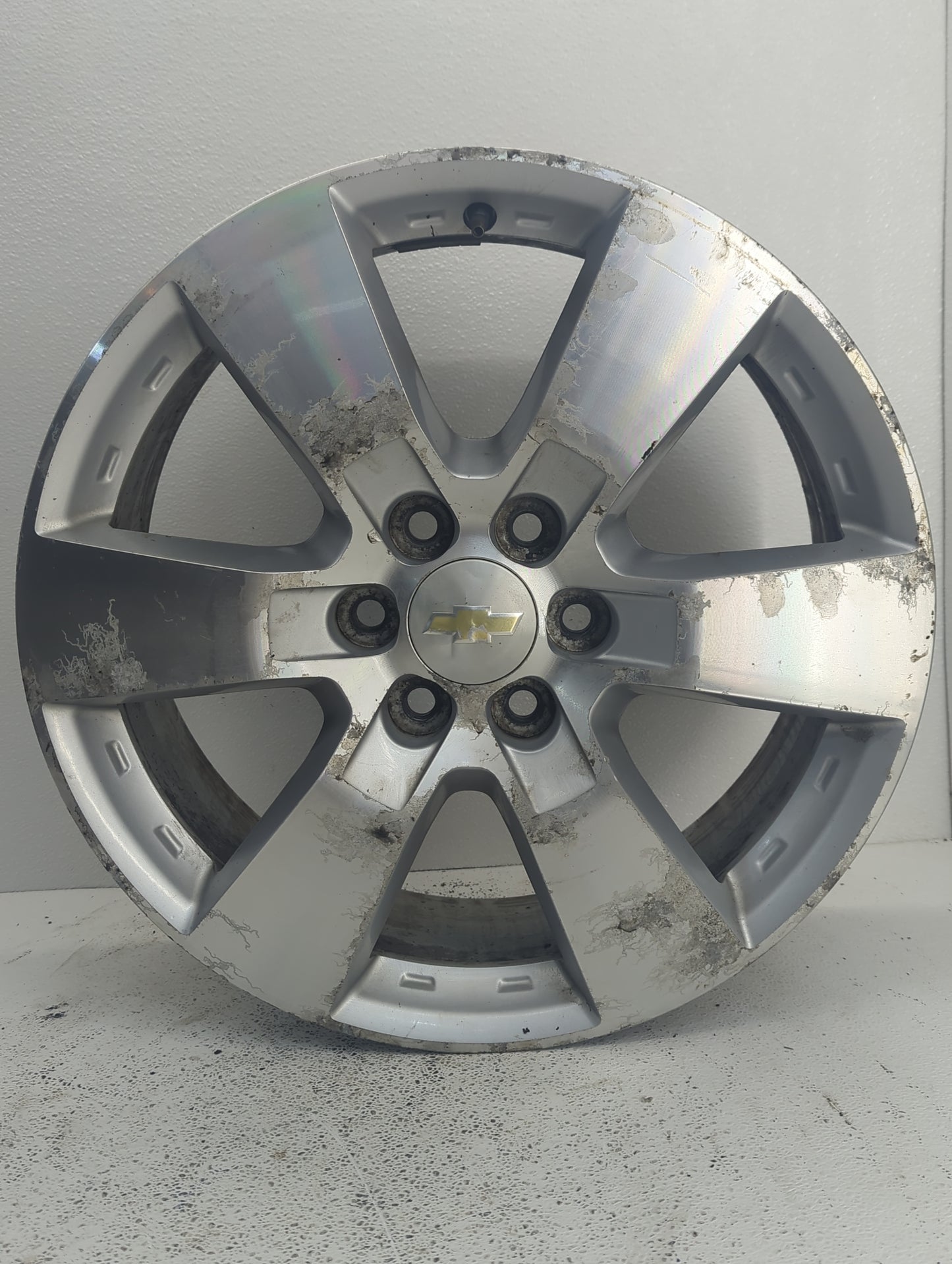 2009-2015 Chevrolet Traverse Wheel Rim Oem - Oemusedautoparts1.com