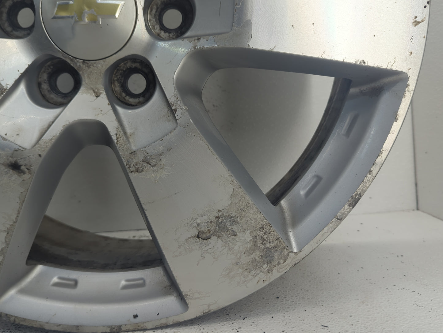 2009-2015 Chevrolet Traverse Wheel Rim Oem - Oemusedautoparts1.com