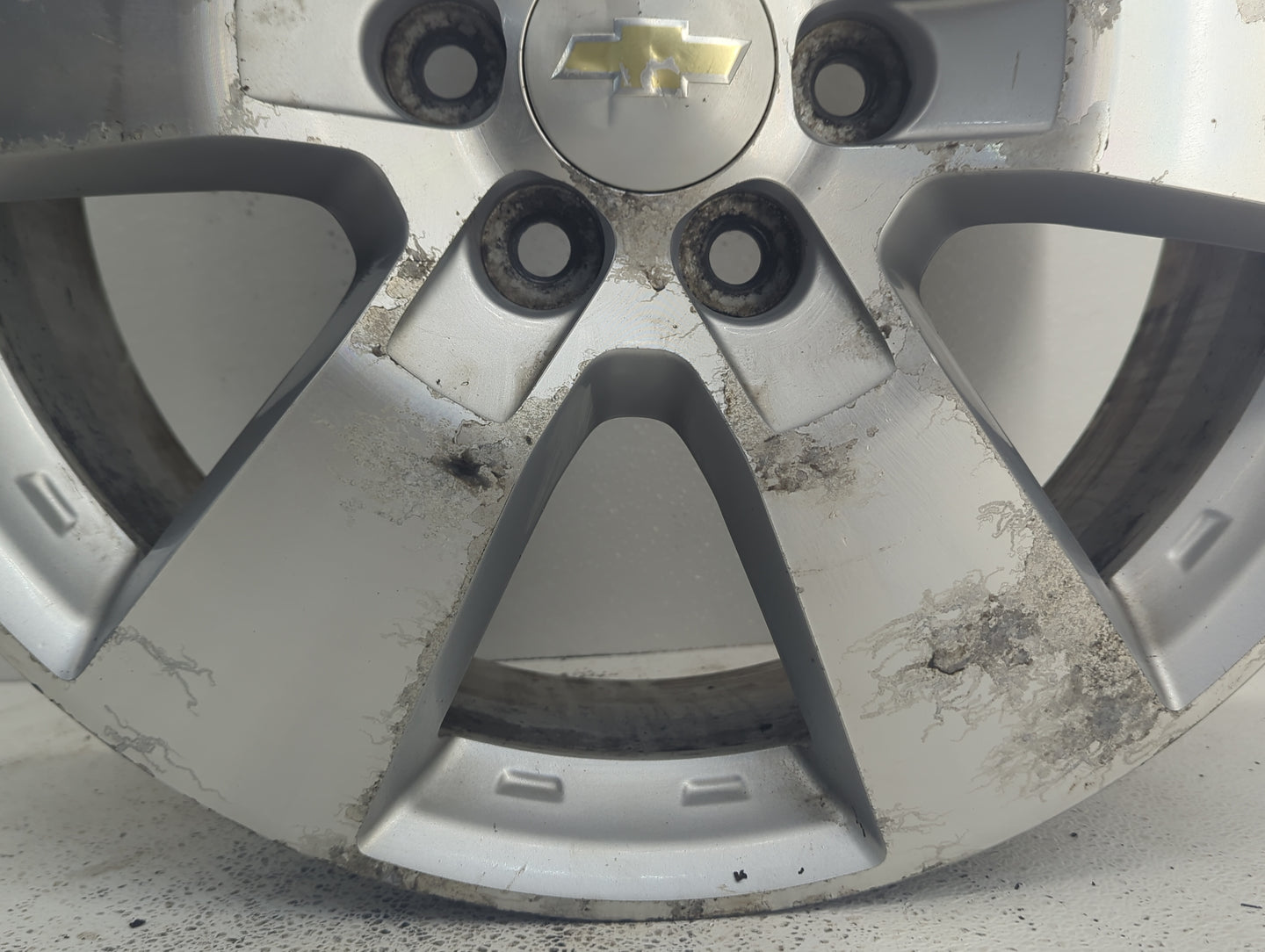 2009-2015 Chevrolet Traverse Wheel Rim Oem - Oemusedautoparts1.com