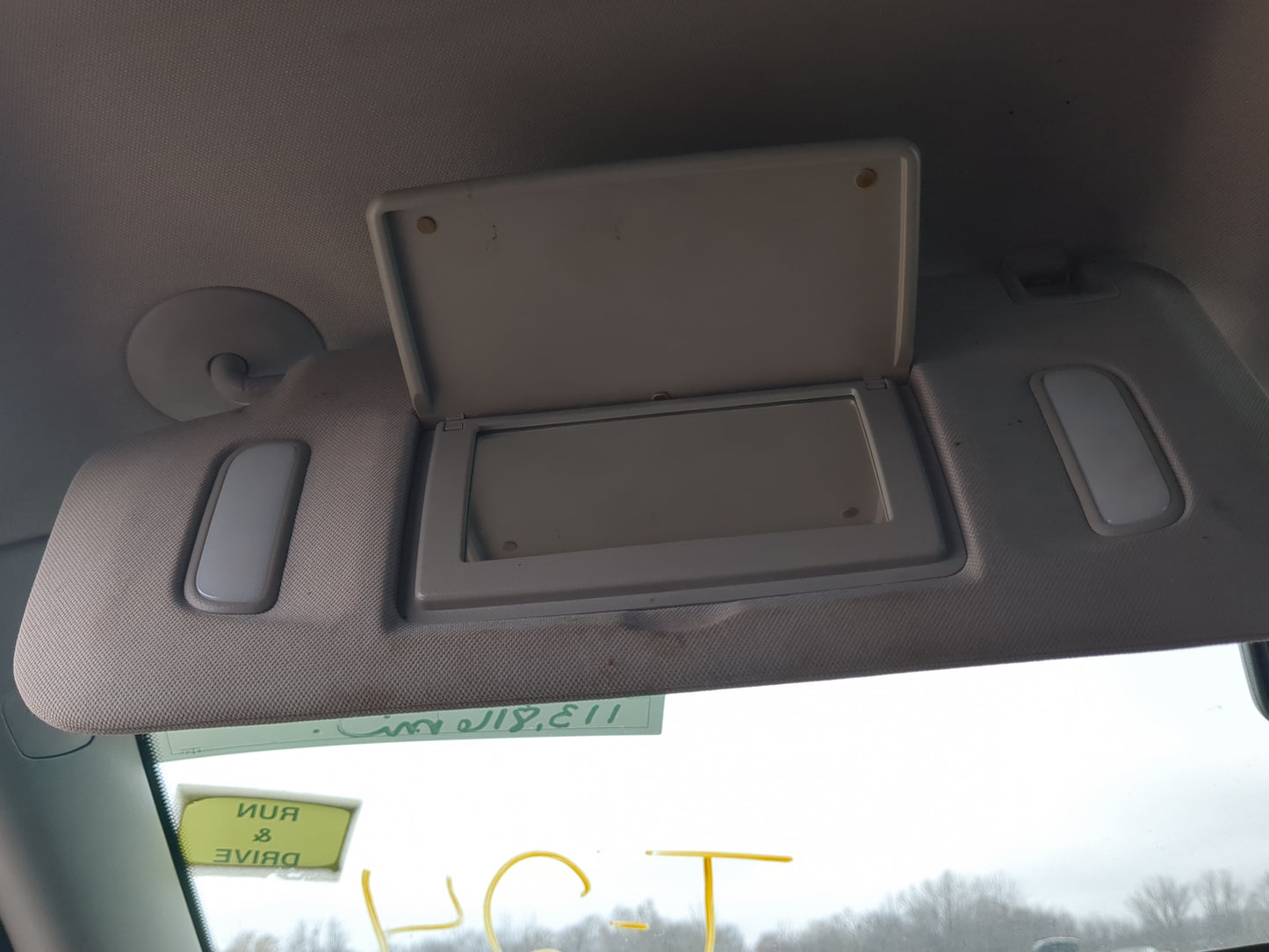 2011 Chevrolet Traverse Sun Visor Shade Replacement Driver Left Mirror Fits OEM Used Auto Parts - Oemusedautoparts1.com