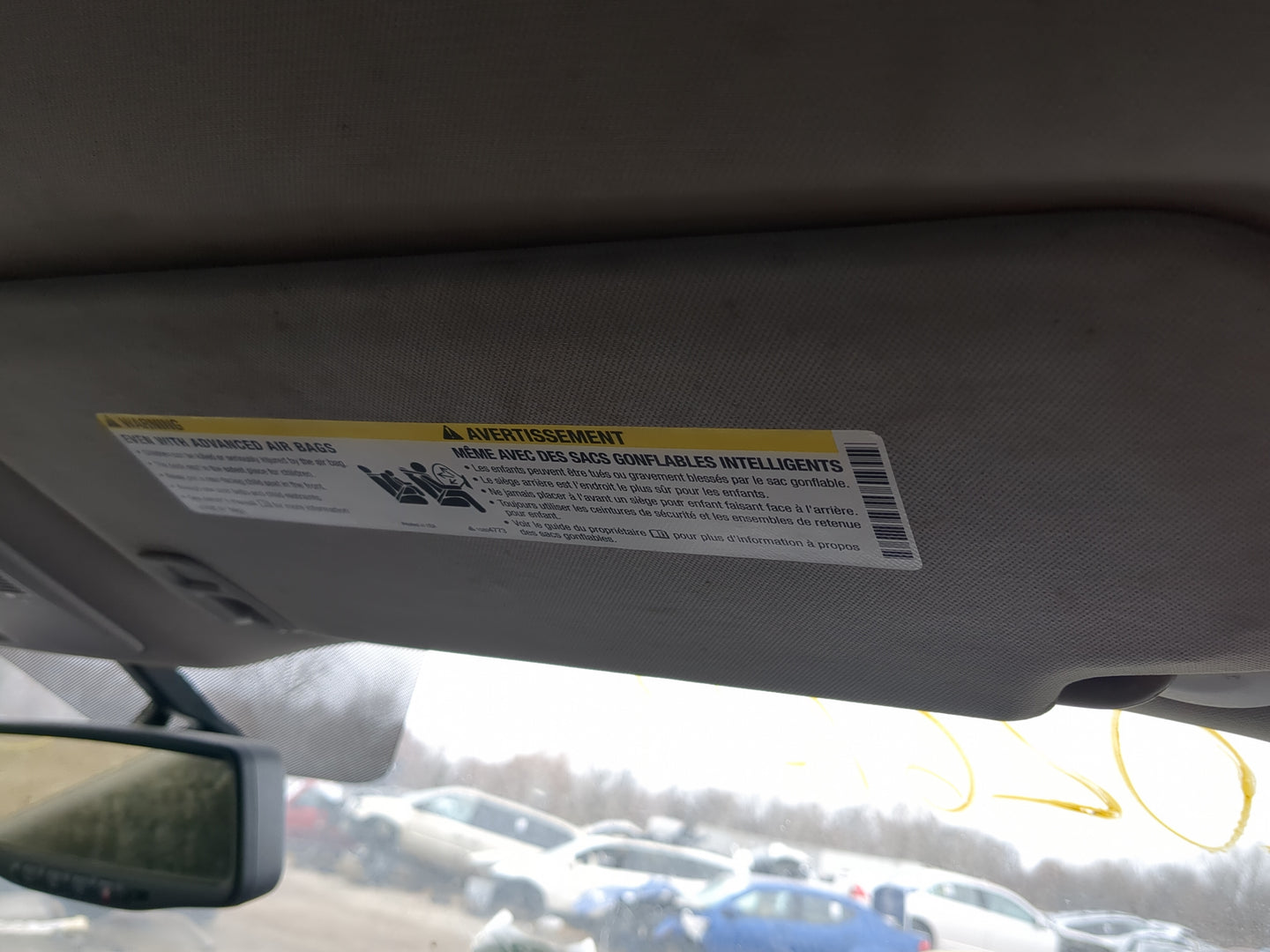 2011 Chevrolet Traverse Sun Visor Shade Replacement Passenger Right Mirror Fits OEM Used Auto Parts - Oemusedautoparts1.com