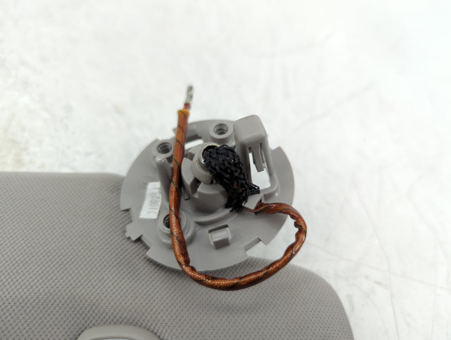 2011 Chevrolet Traverse Sun Visor Shade Replacement Passenger Right Mirror Fits OEM Used Auto Parts - Oemusedautoparts1.com