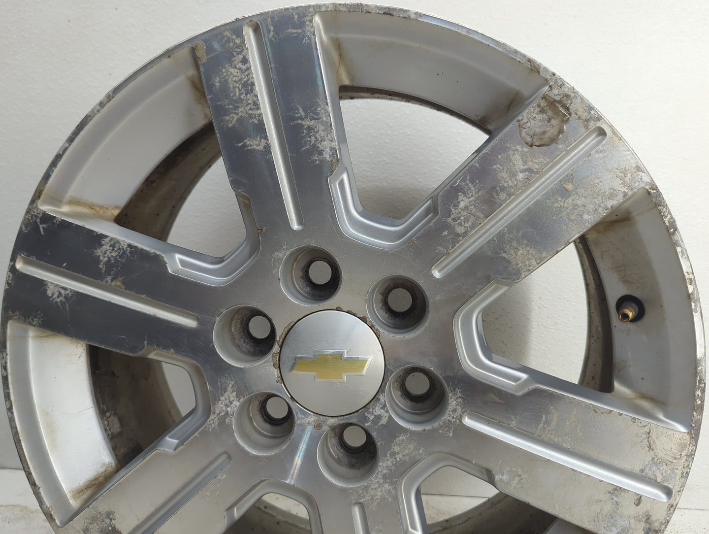 2011 Chevrolet Traverse Oem Wheel Rim - Oemusedautoparts1.com