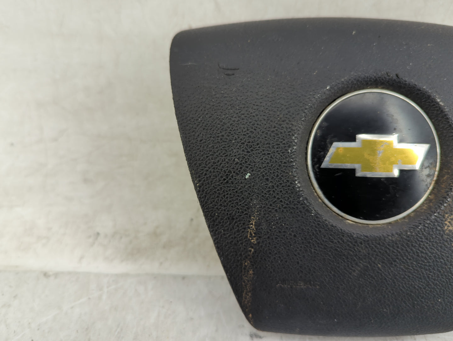 2009-2011 Chevrolet Traverse Air Bag Driver Left Steering Wheel Mounted - Oemusedautoparts1.com