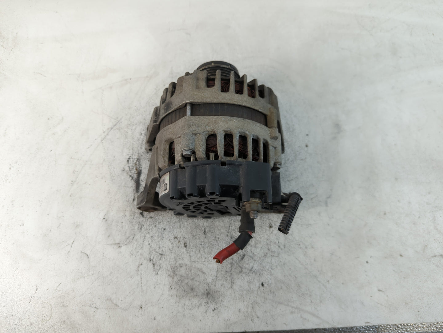2013-2021 Chevrolet Trax Alternator Replacement Generator Charging Assembly Engine OEM P/N:2611889 A 13577154 Fits OEM Used 
