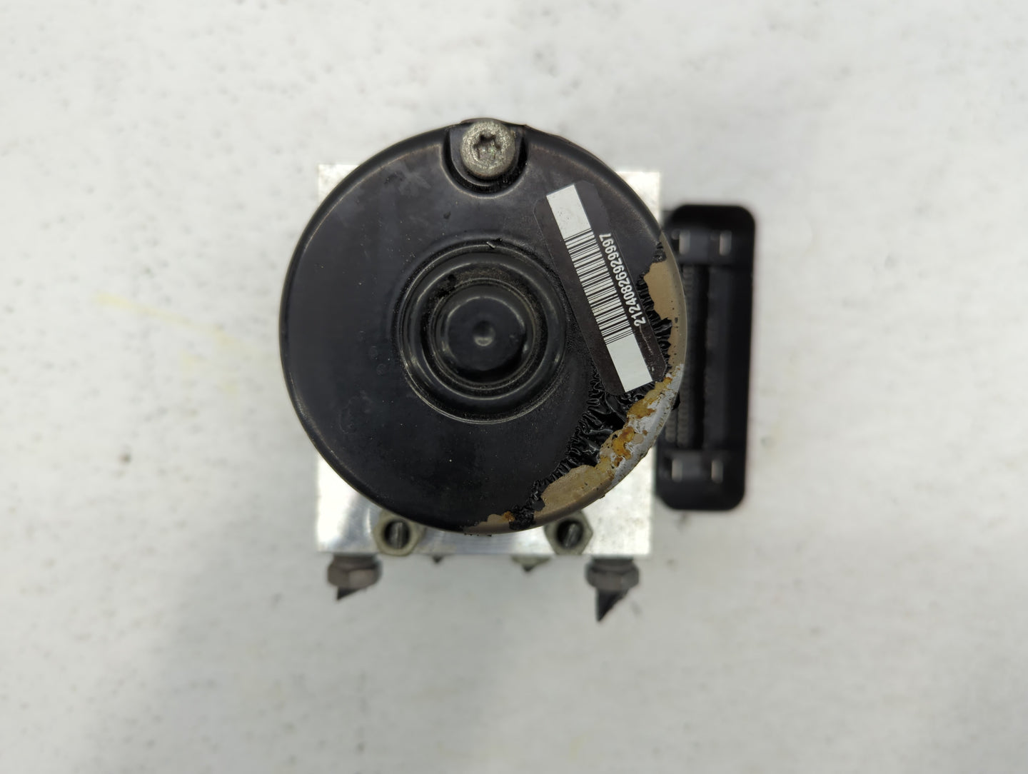 2011 Chevrolet V30 ABS Pump Control Module Replacement P/N:4N51-2C405-GC Fits OEM Used Auto Parts - Oemusedautoparts1.com