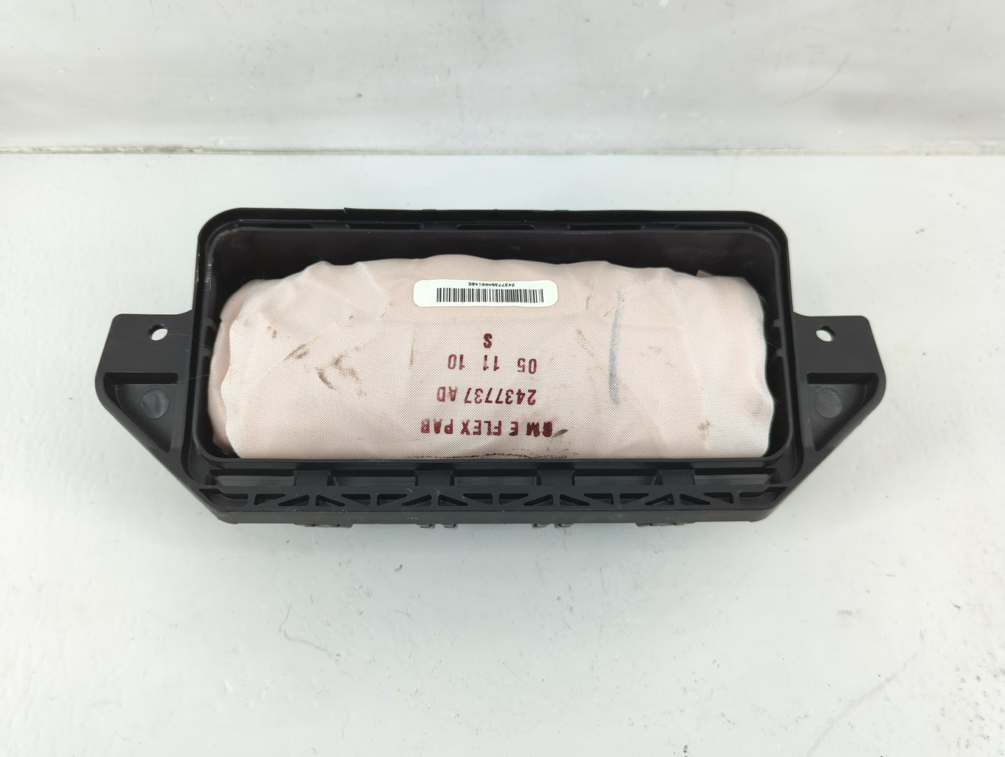 2011 Chevrolet Volt Air Bag Passenger Right Dashboard OEM P/N:4F3 X9U 2J Fits OEM Used Auto Parts - Oemusedautoparts1.com