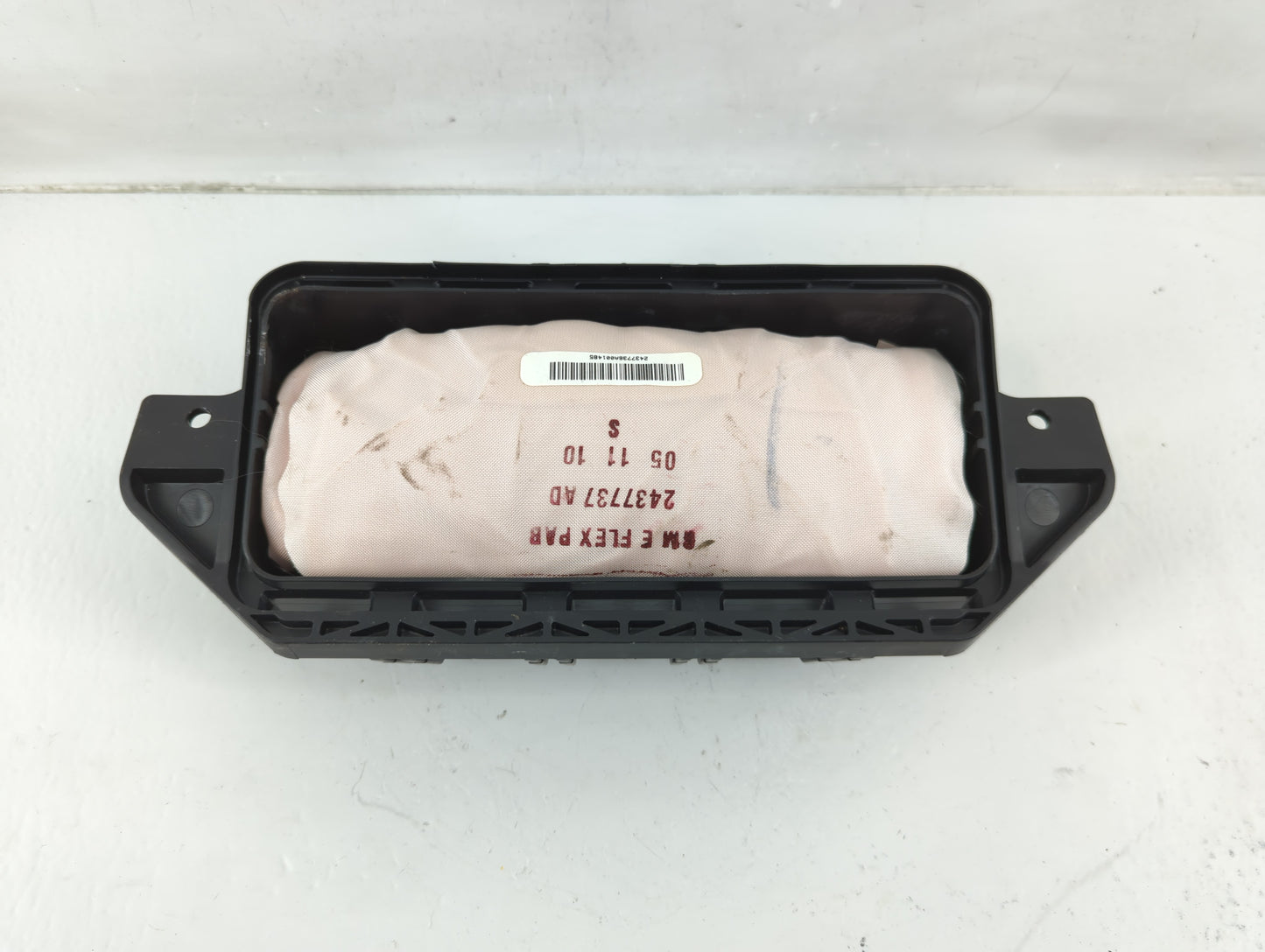 2011 Chevrolet Volt Air Bag Passenger Right Dashboard OEM P/N:4F3 X9U 2J Fits OEM Used Auto Parts - Oemusedautoparts1.com