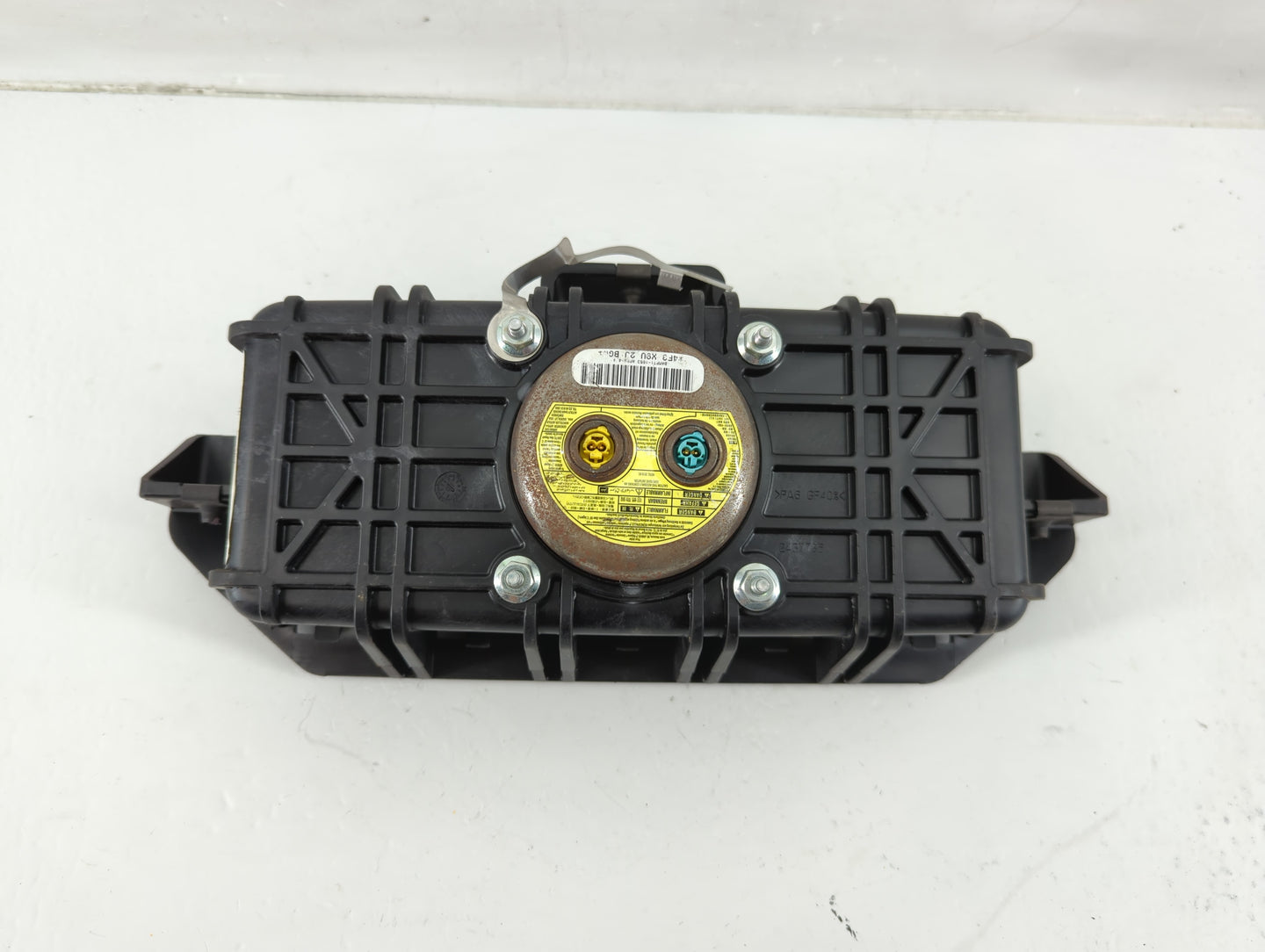 2011 Chevrolet Volt Air Bag Passenger Right Dashboard OEM P/N:4F3 X9U 2J Fits OEM Used Auto Parts - Oemusedautoparts1.com