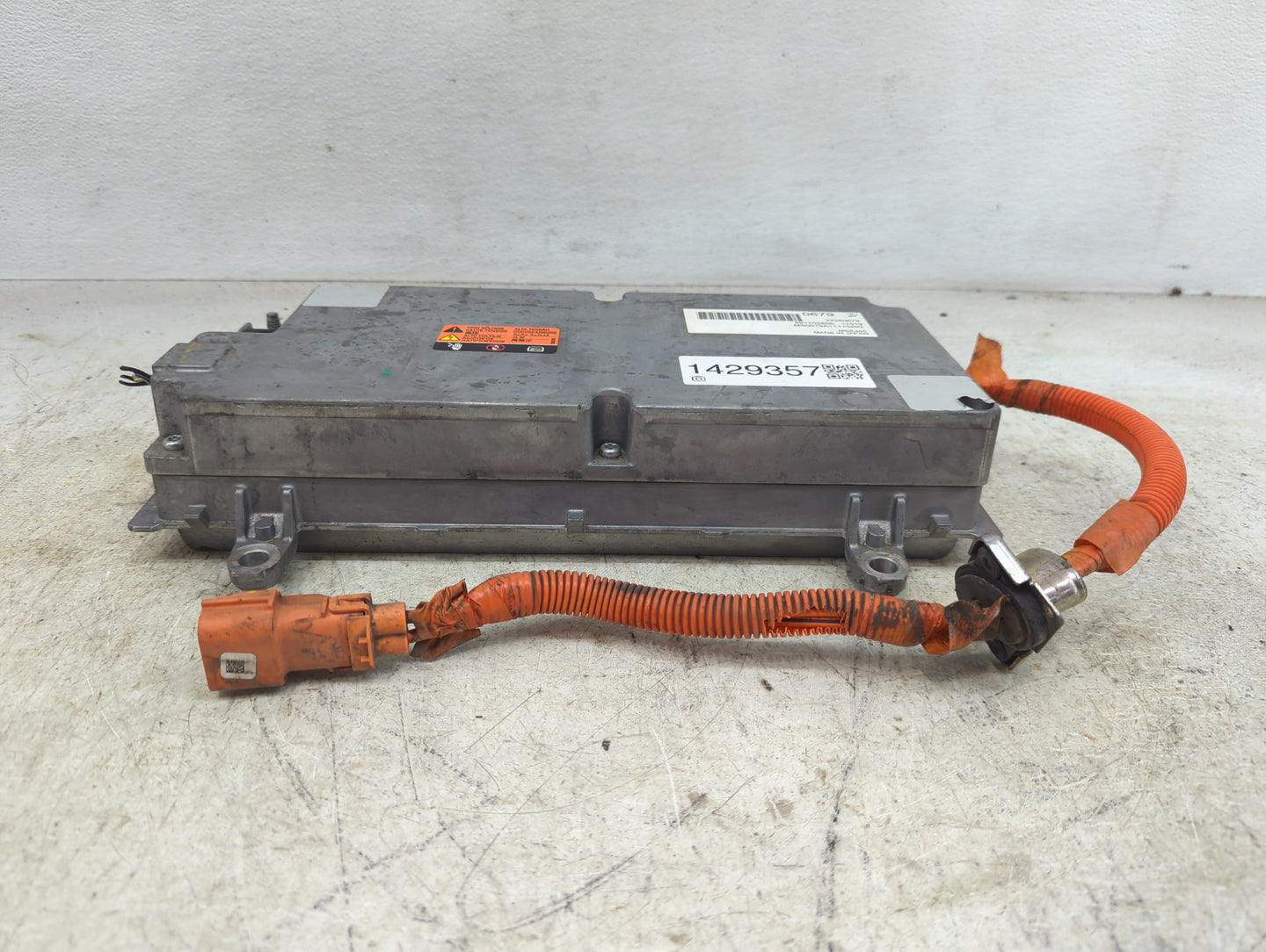 2011 Volt Ac Dc Power Control Module Accessory Computer Power Inverter - Oemusedautoparts1.com