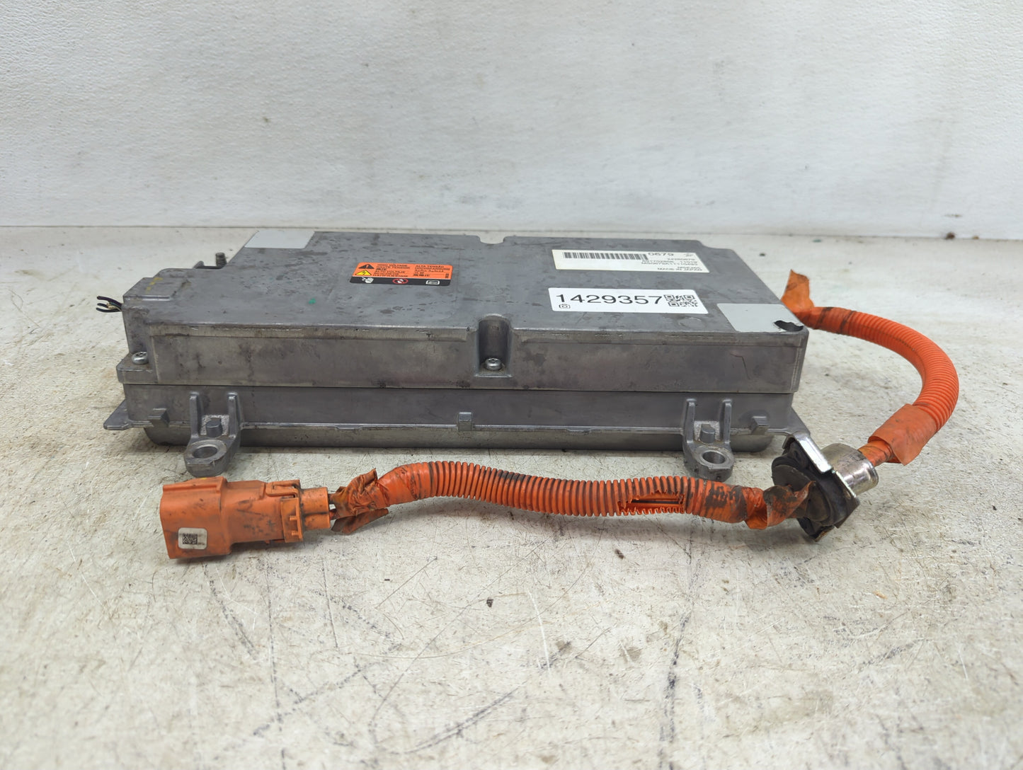 2011 Volt Ac Dc Power Control Module Accessory Computer Power Inverter - Oemusedautoparts1.com