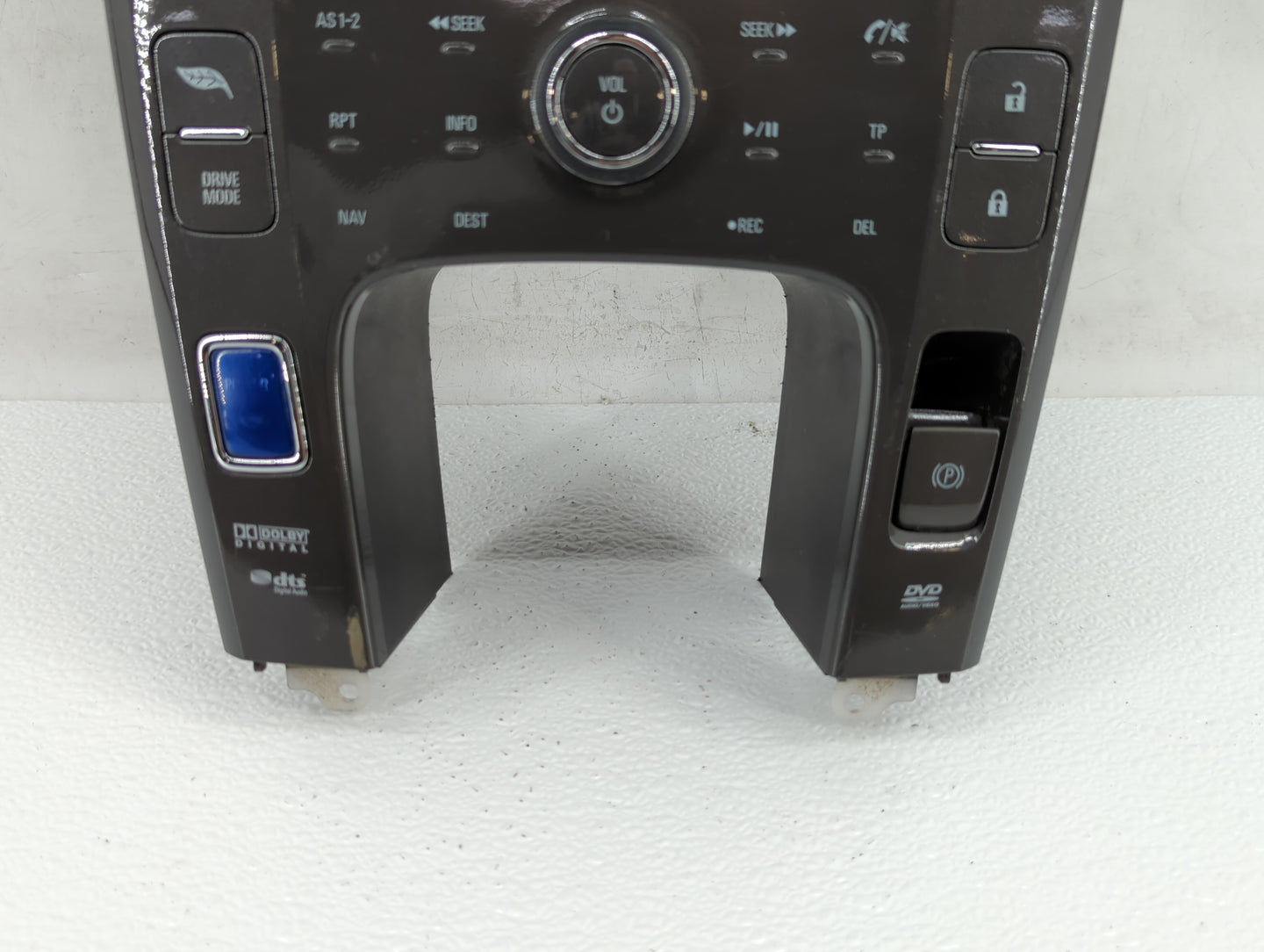 2011-2011 Chevrolet Volt Am Fm Cd Player Radio Receiver - Oemusedautoparts1.com
