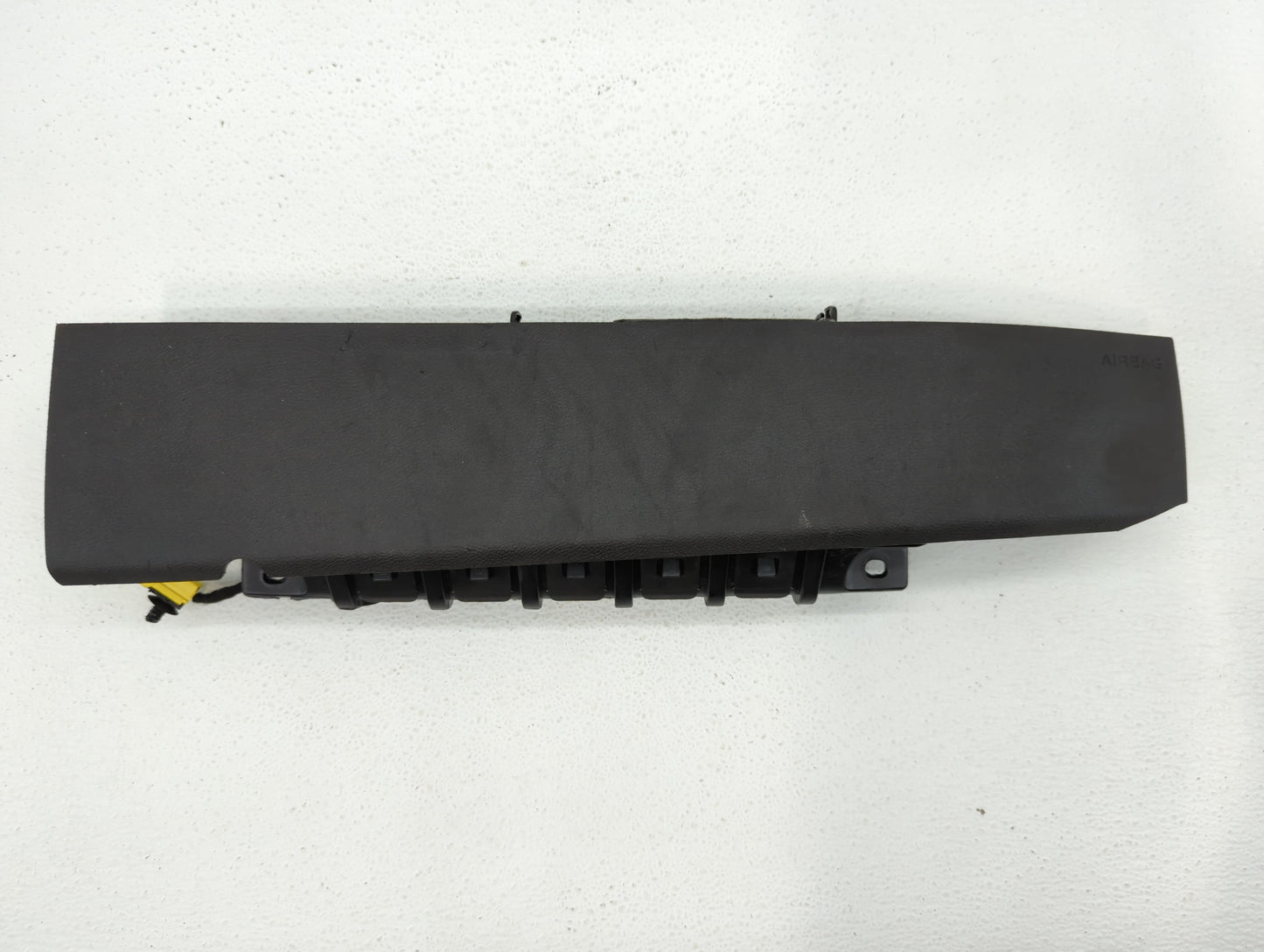 2011 Chevrolet Volt Air Bag Passenger Right Knee OEM P/N:22766428 Fits OEM Used Auto Parts - Oemusedautoparts1.com