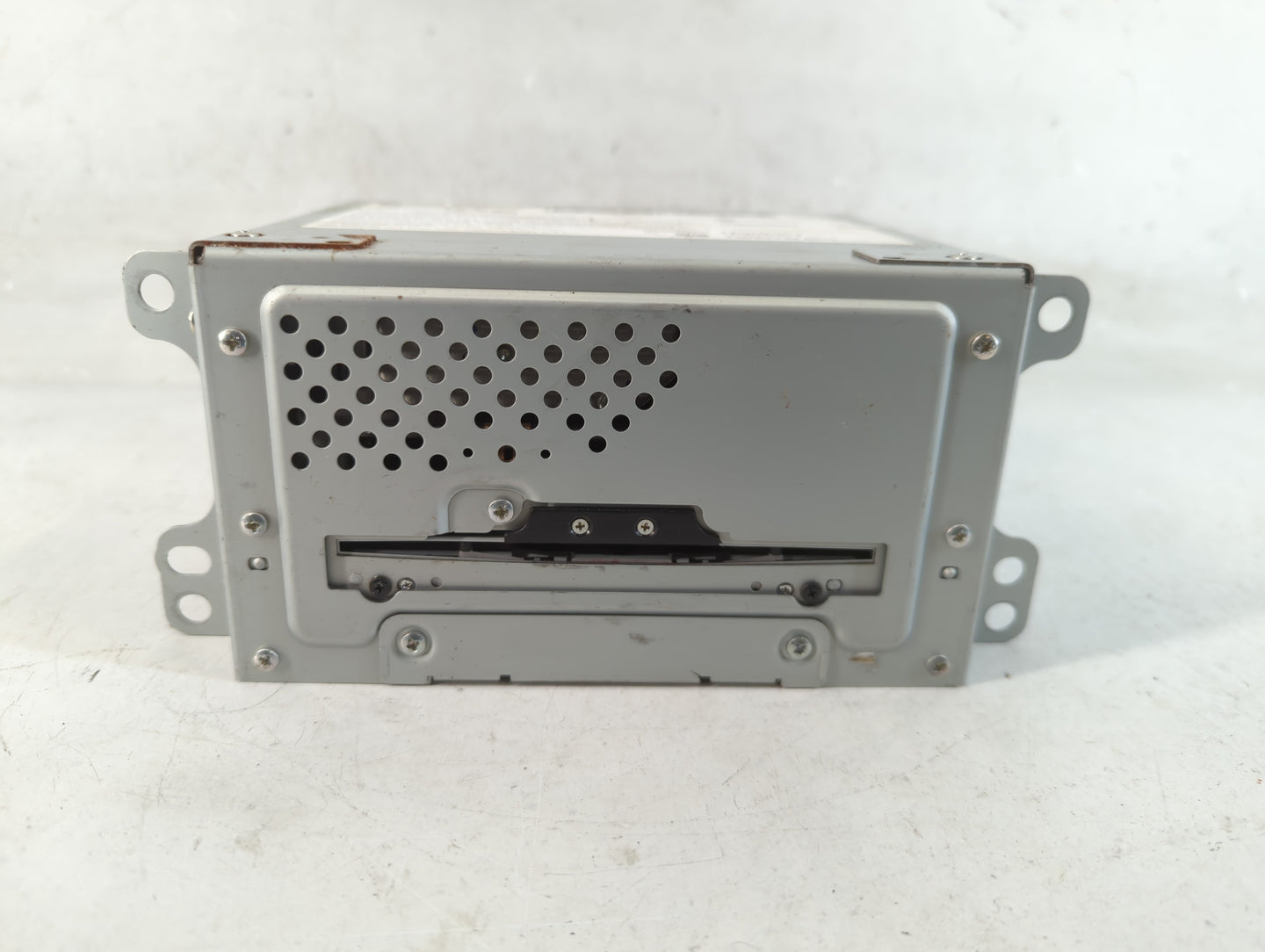2011 Chevrolet Volt Radio AM FM Cd Player Receiver Replacement P/N:DW468100-6755 22783165 Fits OEM Used Auto Parts - Oemused