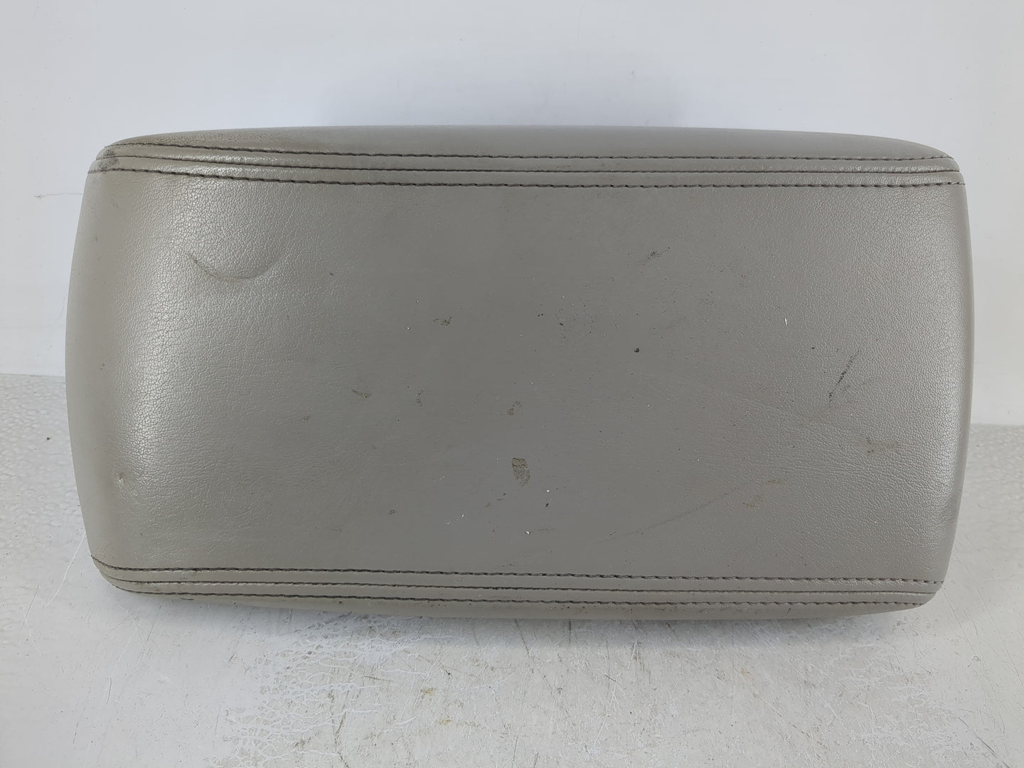 2011 Chevrolet Impala (80 & Up) Impala Center Console Armrest Cover Lid Fits Fits 2007 2008 2009 2010 2012 2013 2014 2015 20