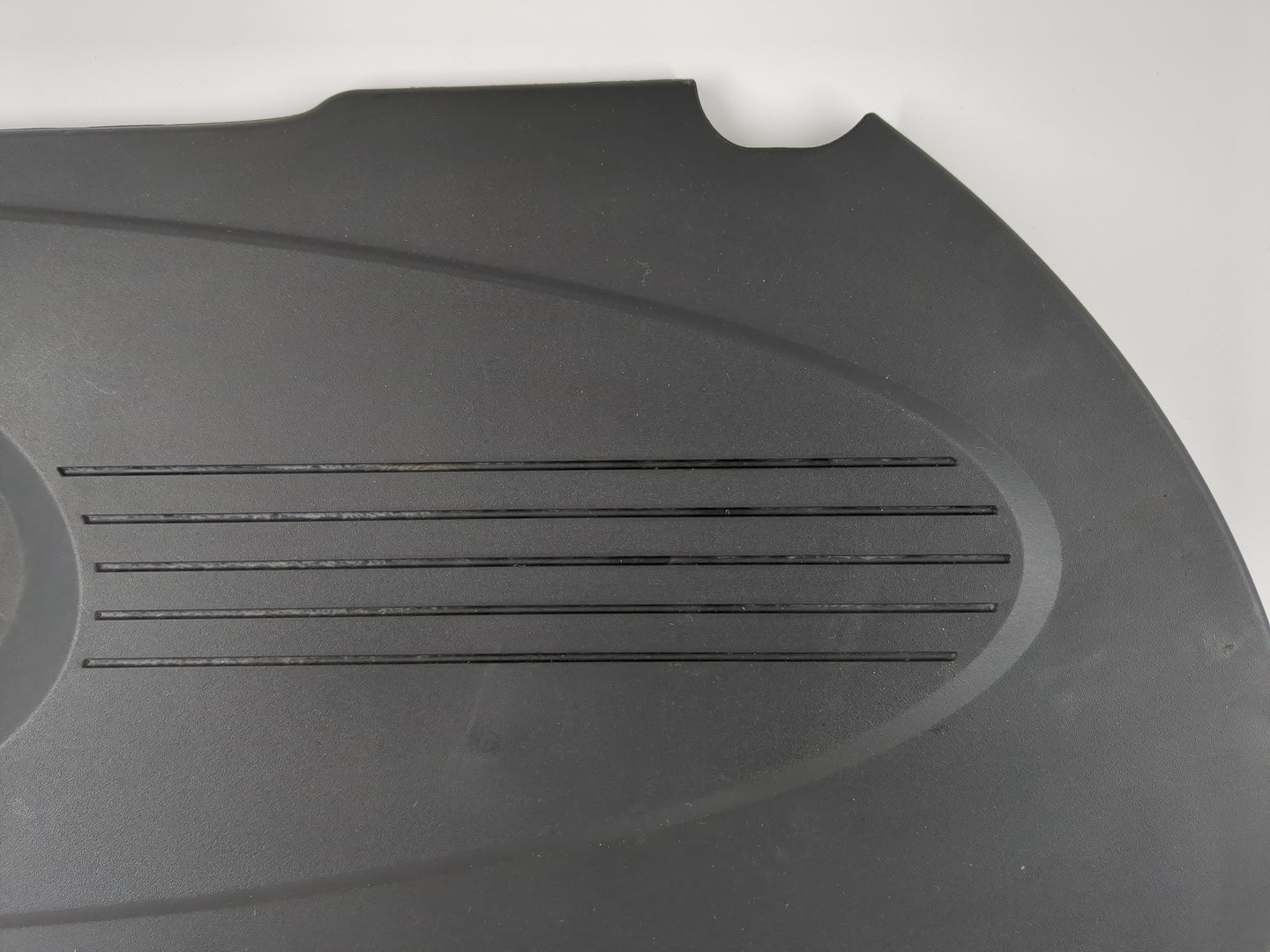 2011 Chevrolet Impala (80 & Up) Impala Engine Cover Black - Oemusedautoparts1.com