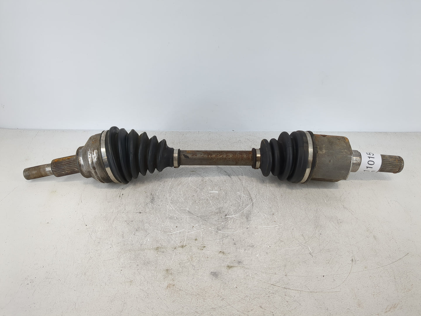 2011-2014 Chrysler 200 Axle Shaft Front Driver Cv C/v - Oemusedautoparts1.com