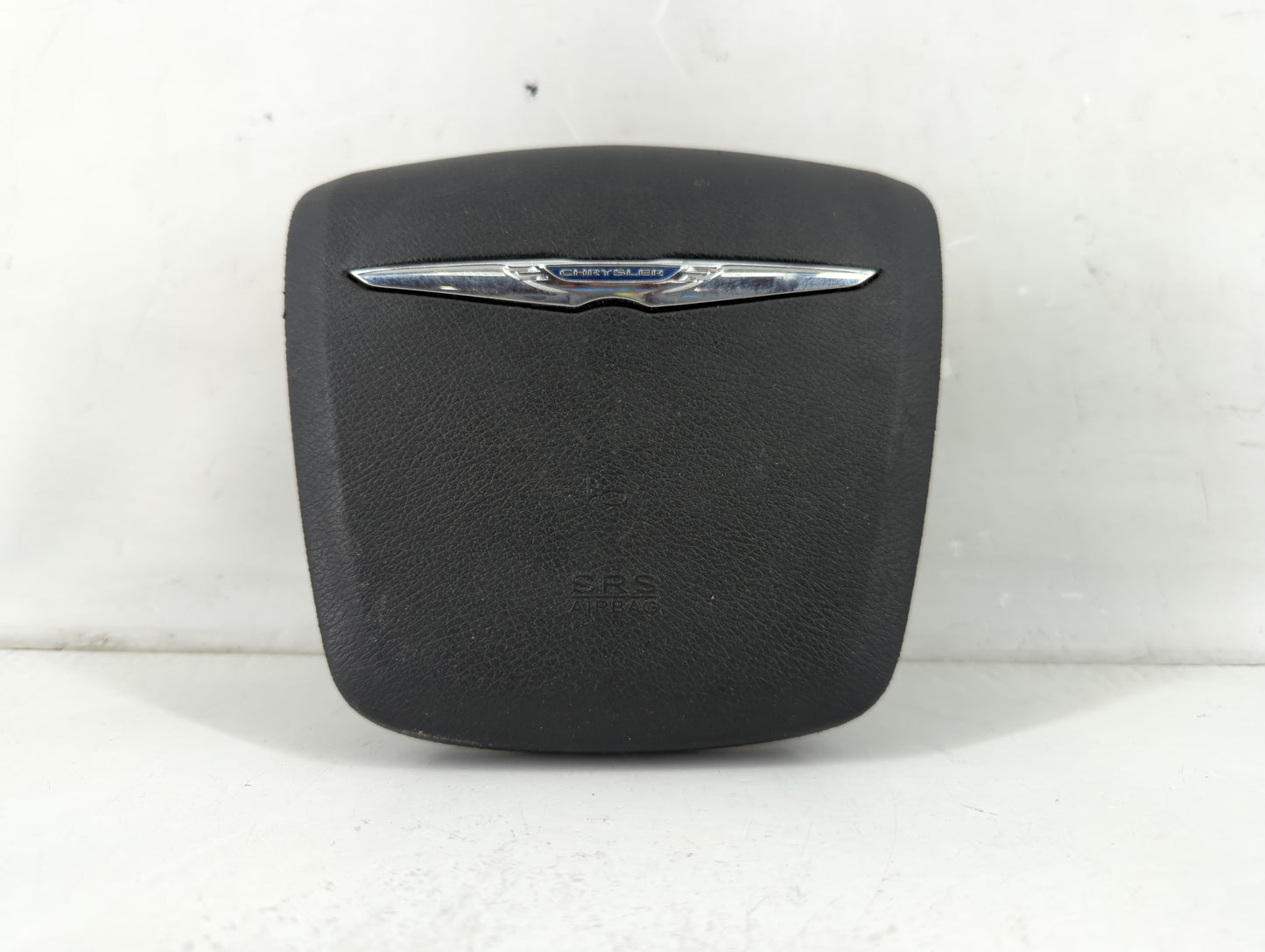 2011-2014 Chrysler 200 Air Bag Driver Left Steering Wheel Mounted P/N:BN550515 Fits Fits 2011 2012 2013 2014 OEM Used Auto P