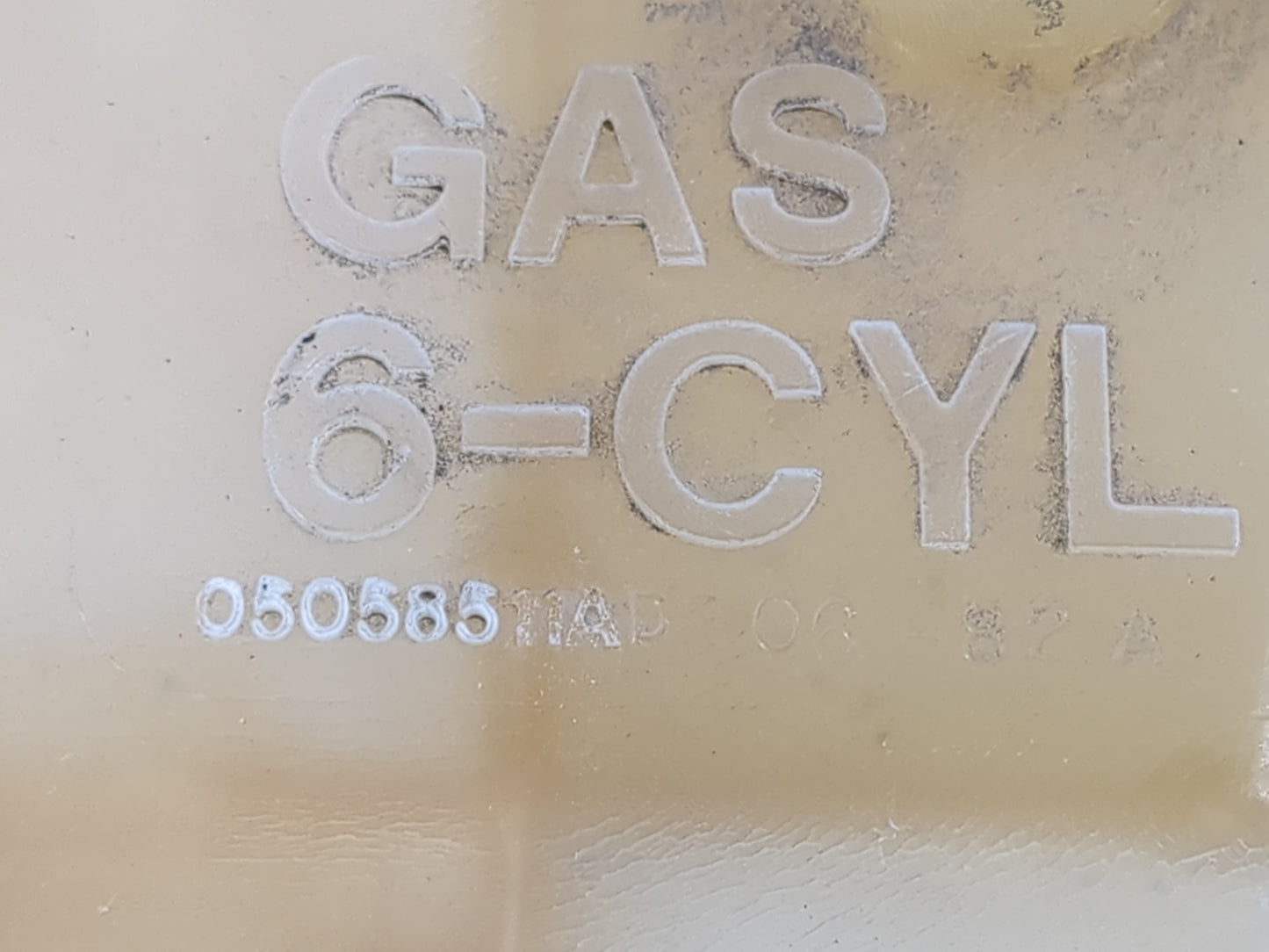 2011-2014 Chrysler 200 Windshield Washer Fluid Reservoir Bottle Oem - Oemusedautoparts1.com