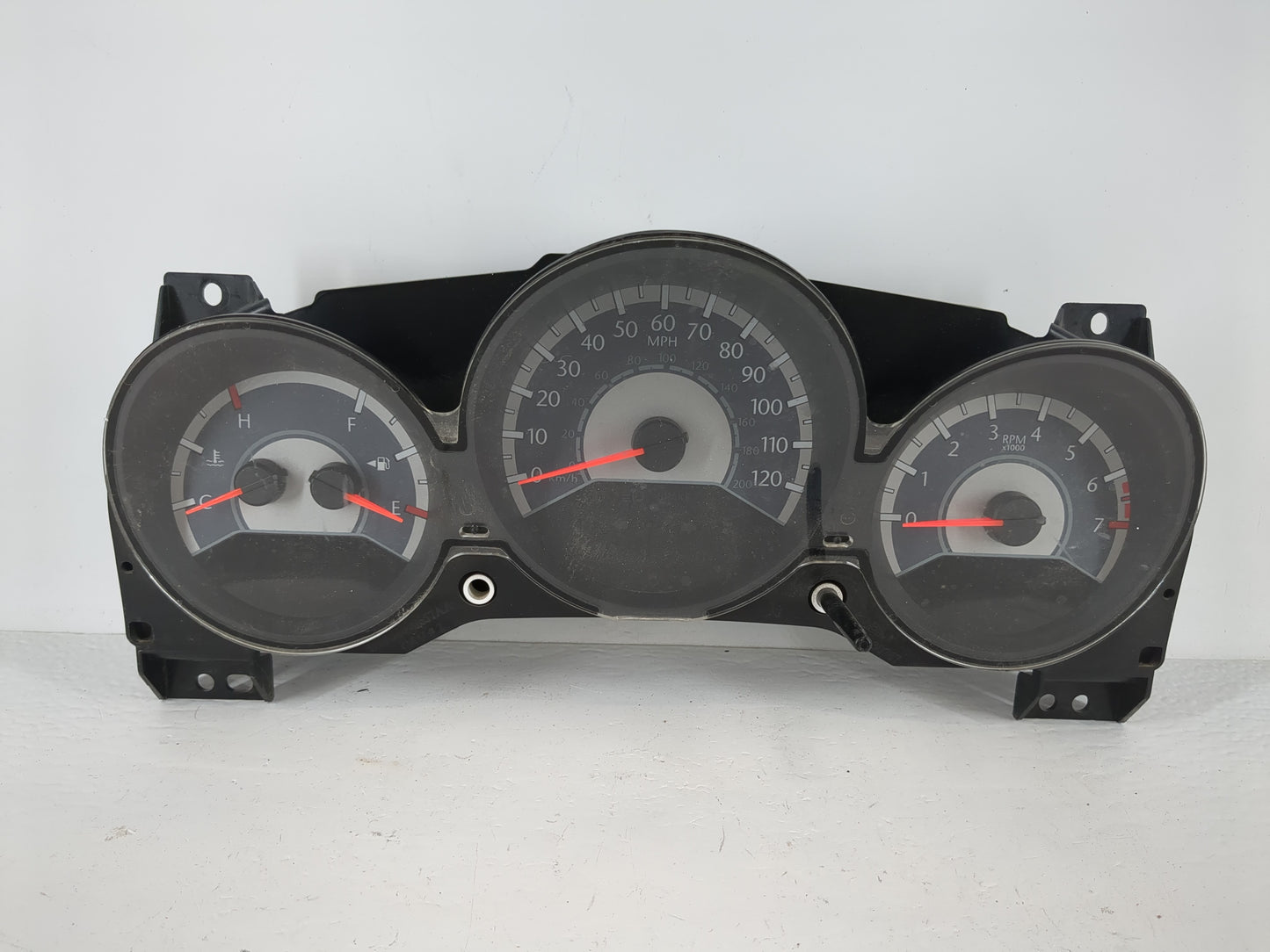2011-2014 Chrysler 200 Instrument Cluster Speedometer Gauges P/N:P56046514AE Fits Fits 2011 2012 2013 2014 OEM Used Auto Par
