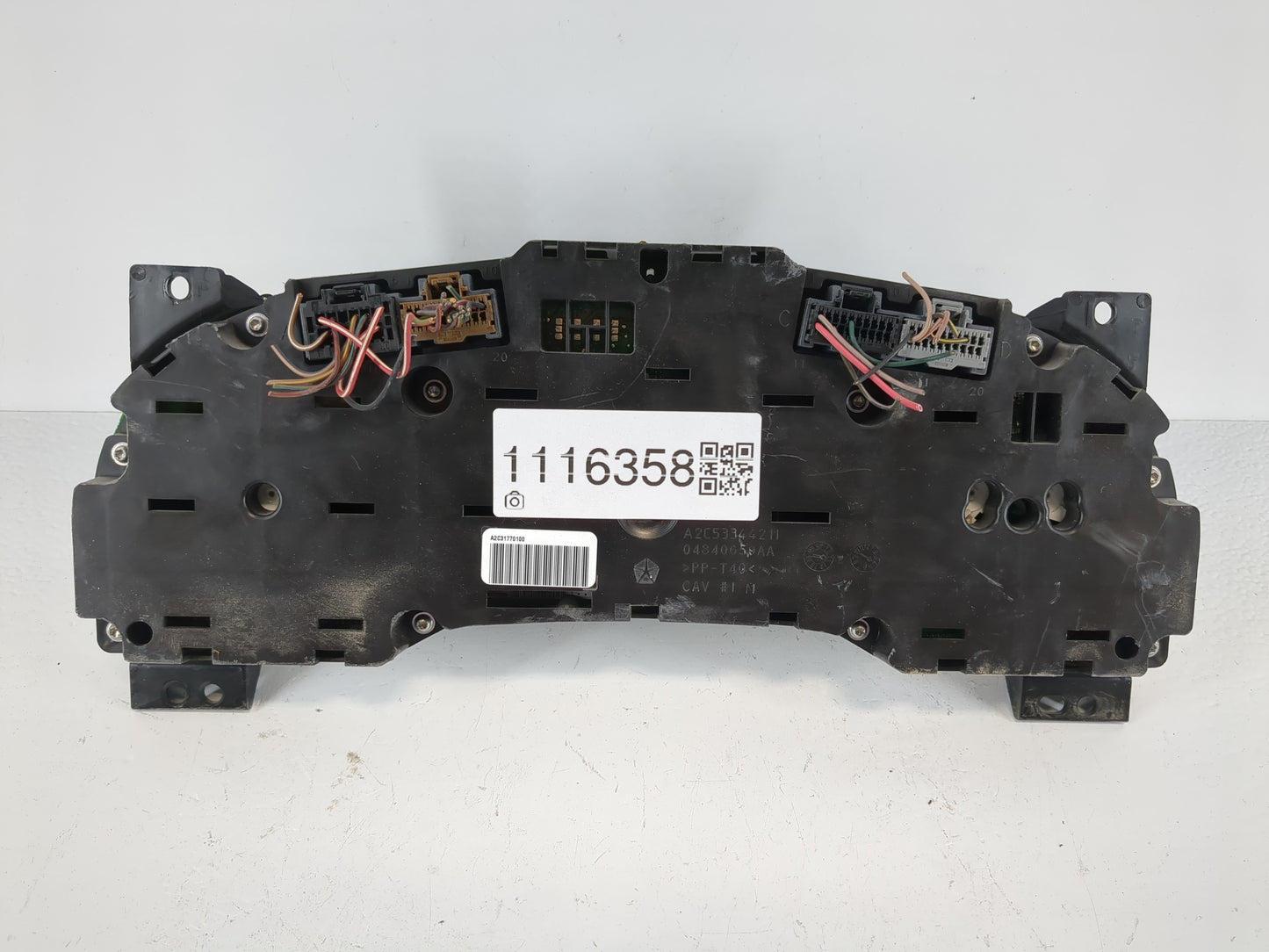 2011-2014 Chrysler 200 Instrument Cluster Speedometer Gauges P/N:P56046514AE Fits Fits 2011 2012 2013 2014 OEM Used Auto Par