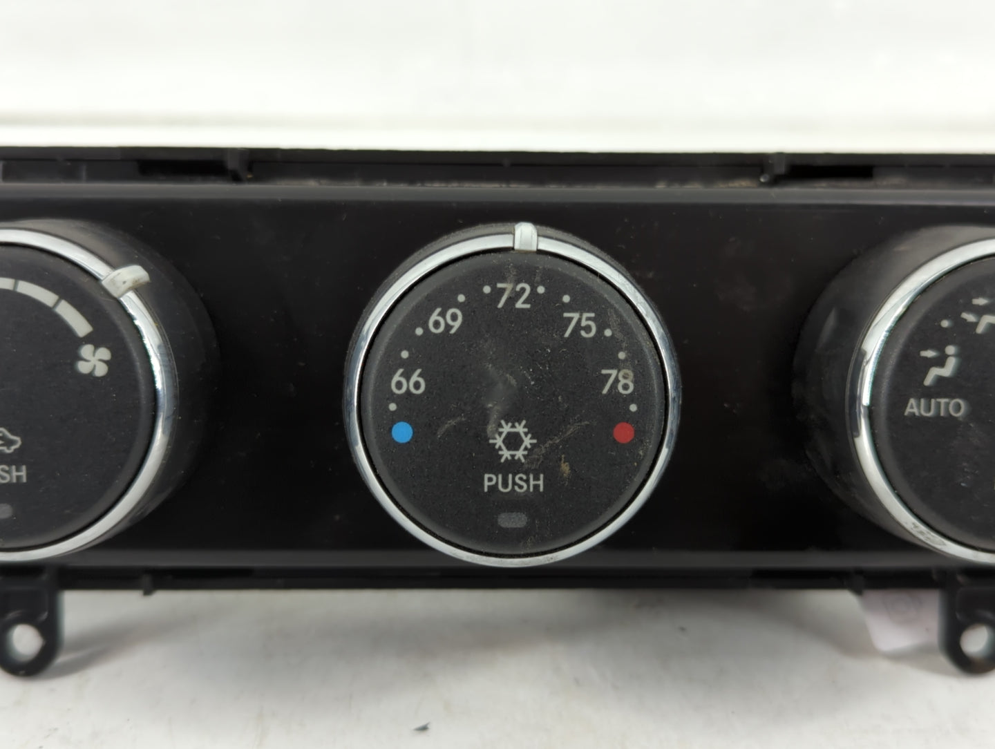 2011-2014 Chrysler 200 Climate Control Module Temperature AC/Heater Replacement P/N:P55111888AG Fits Fits 2011 2012 2013 201