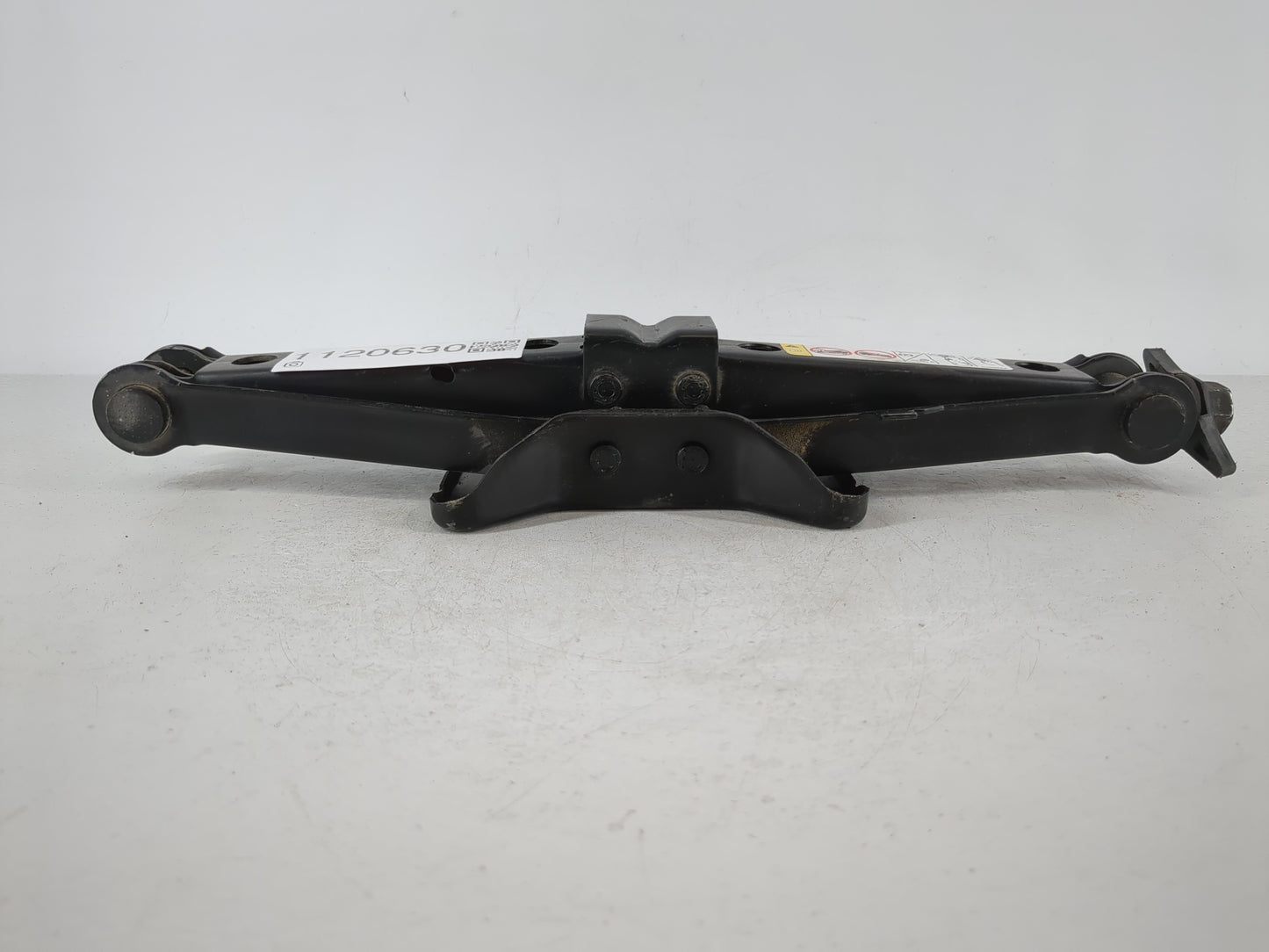 2011 Chrysler 200 Spare Scissor Car Jack - Oemusedautoparts1.com