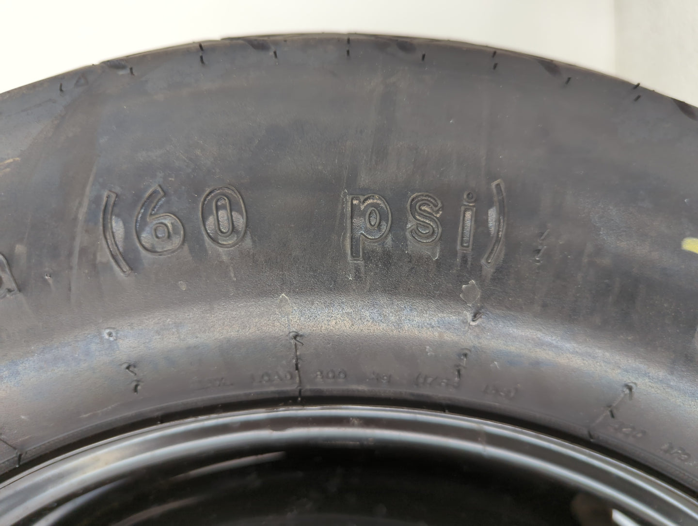 2011-2014 Chrysler 200 Spare Donut Tire Wheel Rim Oem - Oemusedautoparts1.com