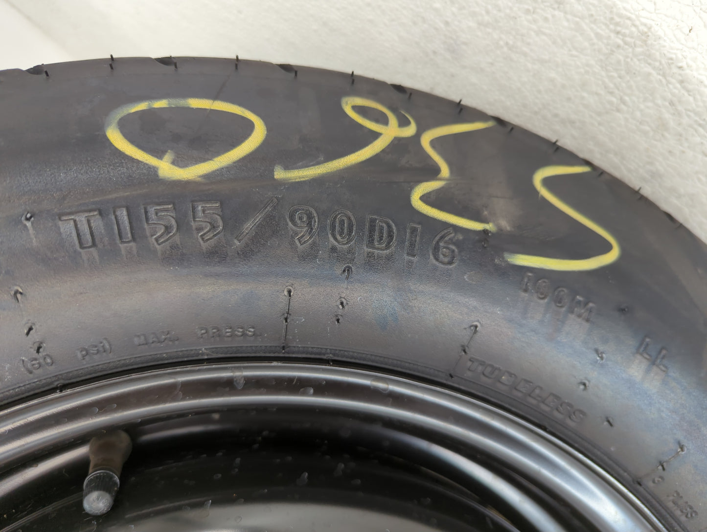 2011-2014 Chrysler 200 Spare Donut Tire Wheel Rim Oem - Oemusedautoparts1.com