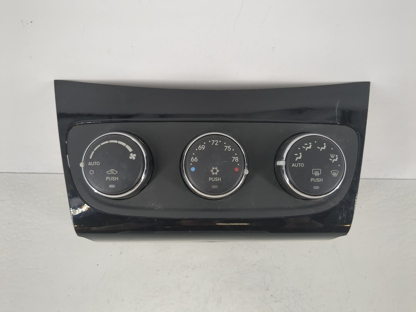 2011-2014 Chrysler 200 Climate Control Module Temperature AC/Heater Replacement P/N:P55111888AG Fits Fits 2011 2012 2013 201