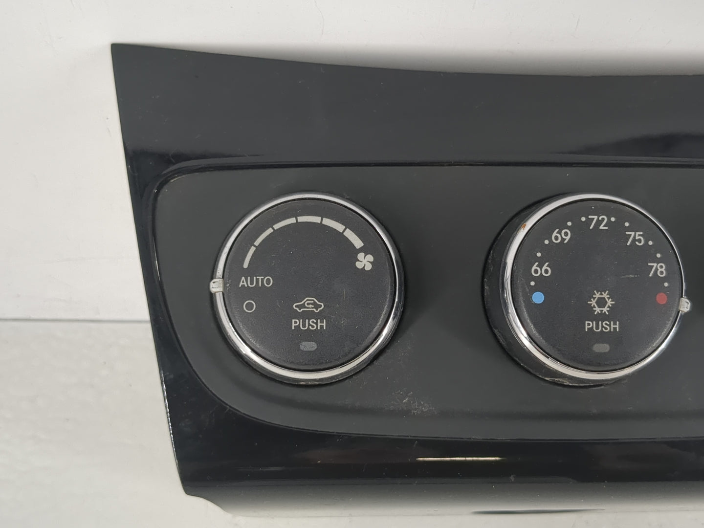 2011-2014 Chrysler 200 Climate Control Module Temperature AC/Heater Replacement P/N:P55111888AG Fits Fits 2011 2012 2013 201