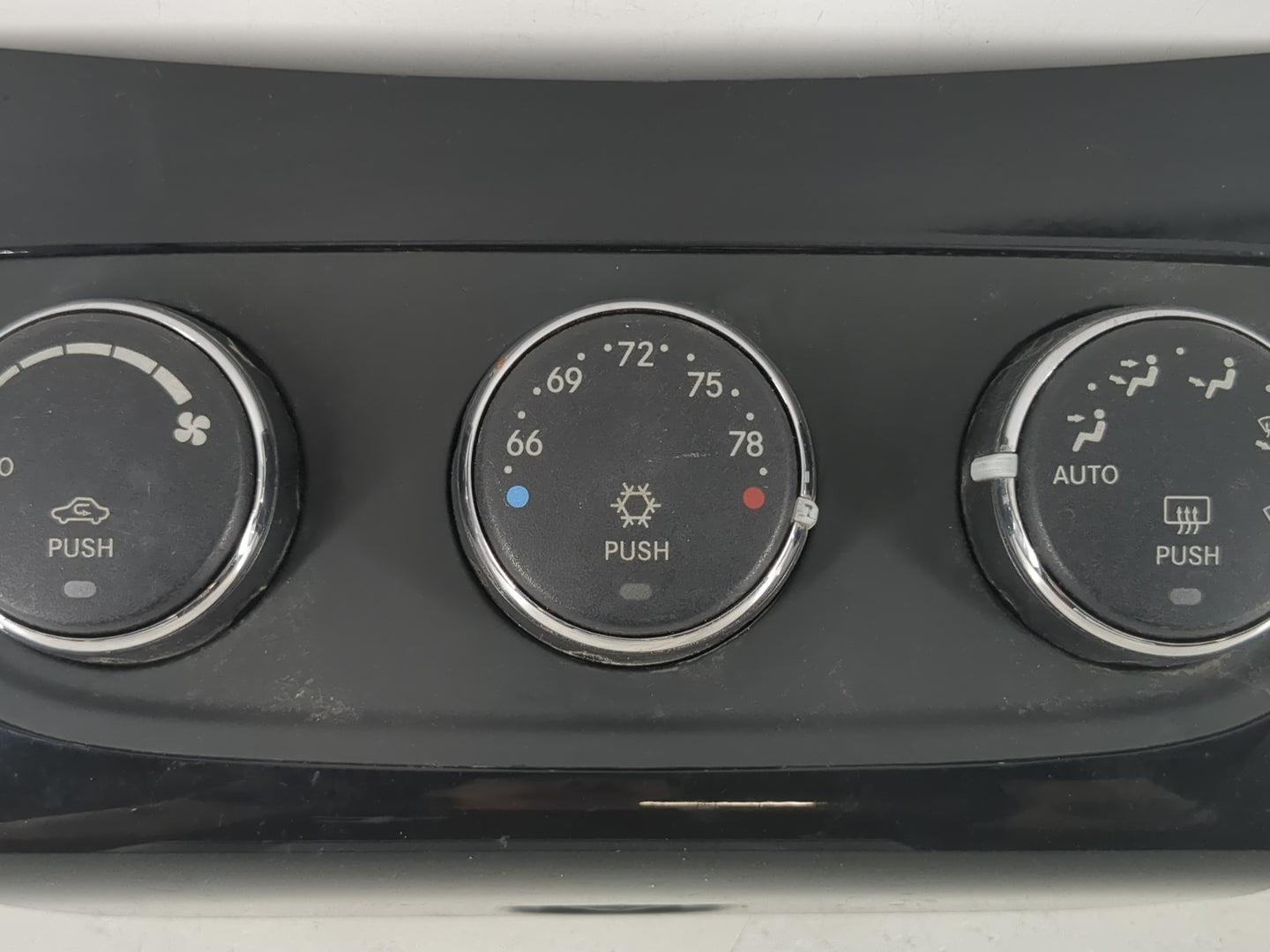 2011-2014 Chrysler 200 Climate Control Module Temperature AC/Heater Replacement P/N:P55111888AG Fits Fits 2011 2012 2013 201