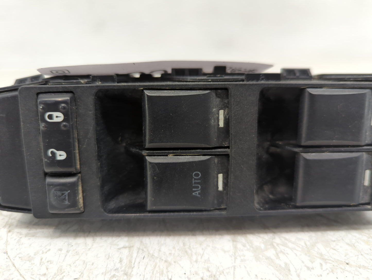 2011-2014 Chrysler 200 Master Power Window Switch Replacement Driver Side Left P/N:04602780AA Fits Fits 2011 2012 2013 2014 