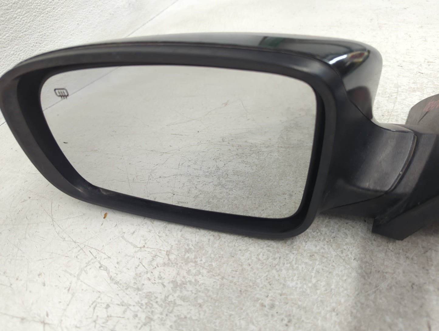 2011-2014 Chrysler 200 Driver Side View Mirror - Left Door Mirror OEM Used - Oemusedautoparts1.com