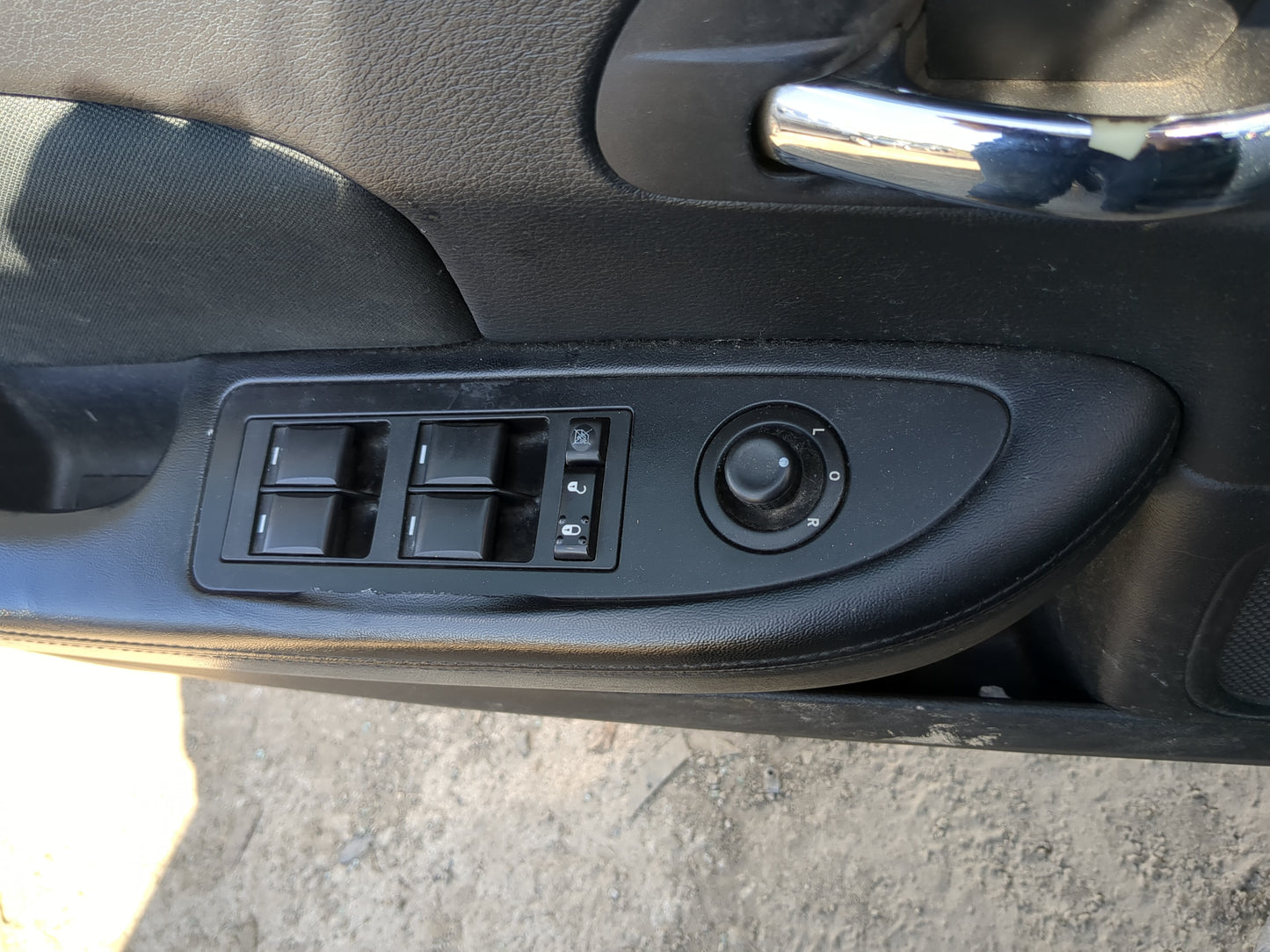 2011-2014 Chrysler 200 Master Power Window Switch Replacement Driver Side Left Fits OEM Used Auto Parts - Oemusedautoparts1.