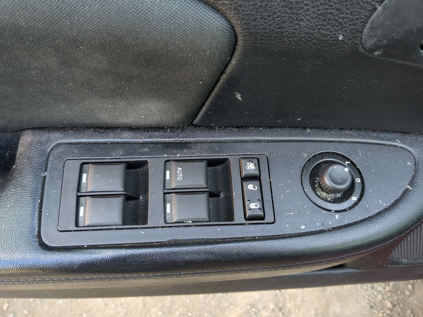2011-2014 Chrysler 200 Master Power Window Switch Replacement Driver Side Left Fits OEM Used Auto Parts - Oemusedautoparts1.