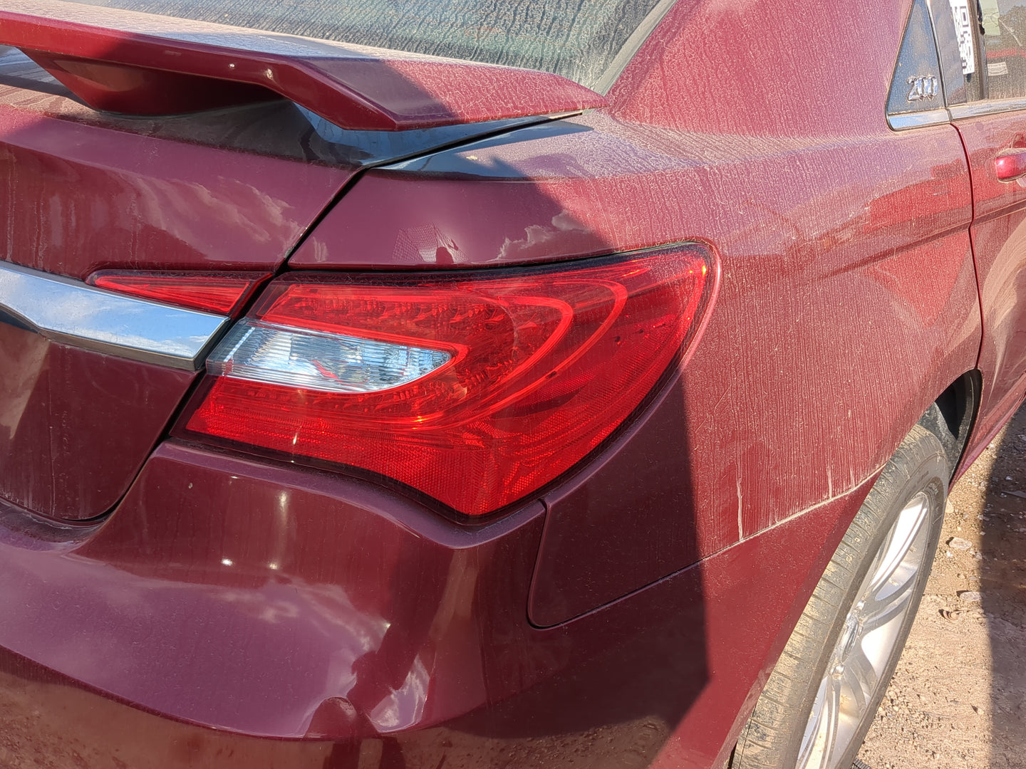 2011-2014 Chrysler 200 Tail Light Assembly Passenger Right OEM Fits Fits 2011 2012 2013 2014 OEM Used Auto Parts - Oemusedau