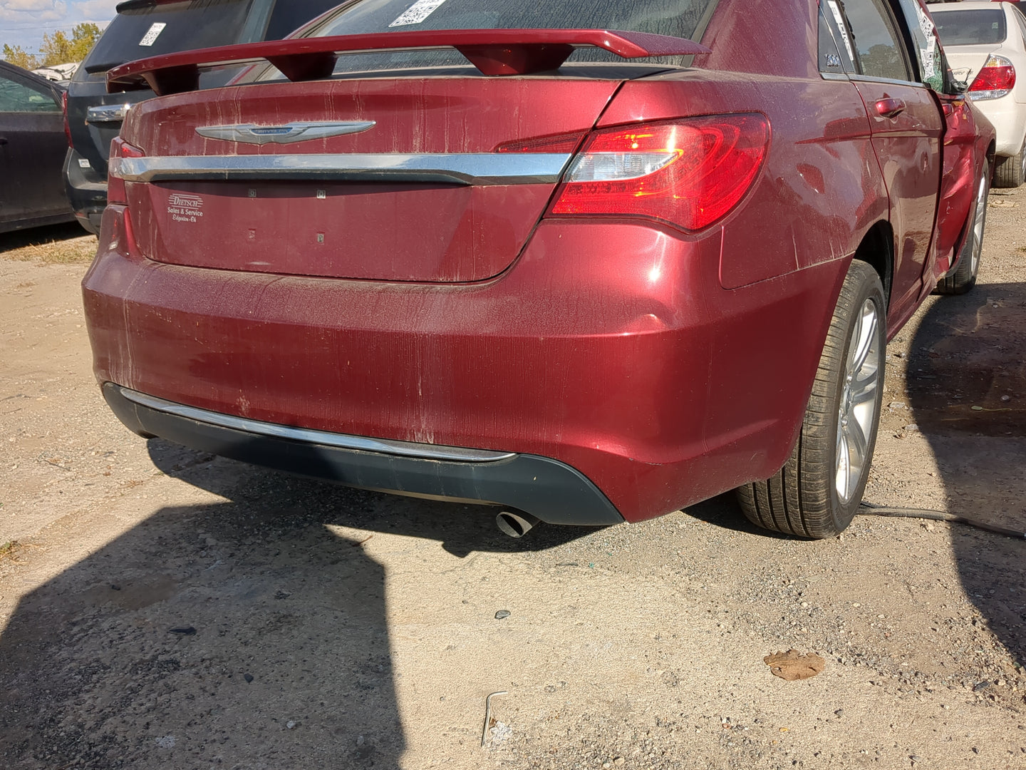 2011-2014 Chrysler 200 Rear Bumper Assembly Oem - Oemusedautoparts1.com