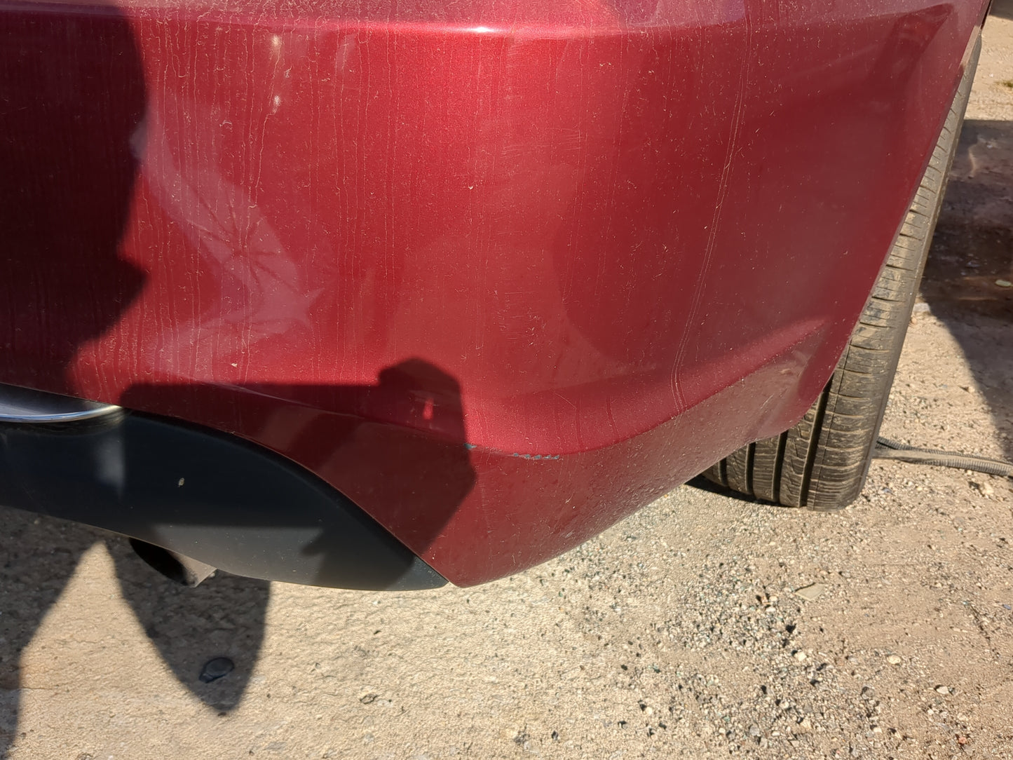 2011-2014 Chrysler 200 Rear Bumper Assembly Oem - Oemusedautoparts1.com