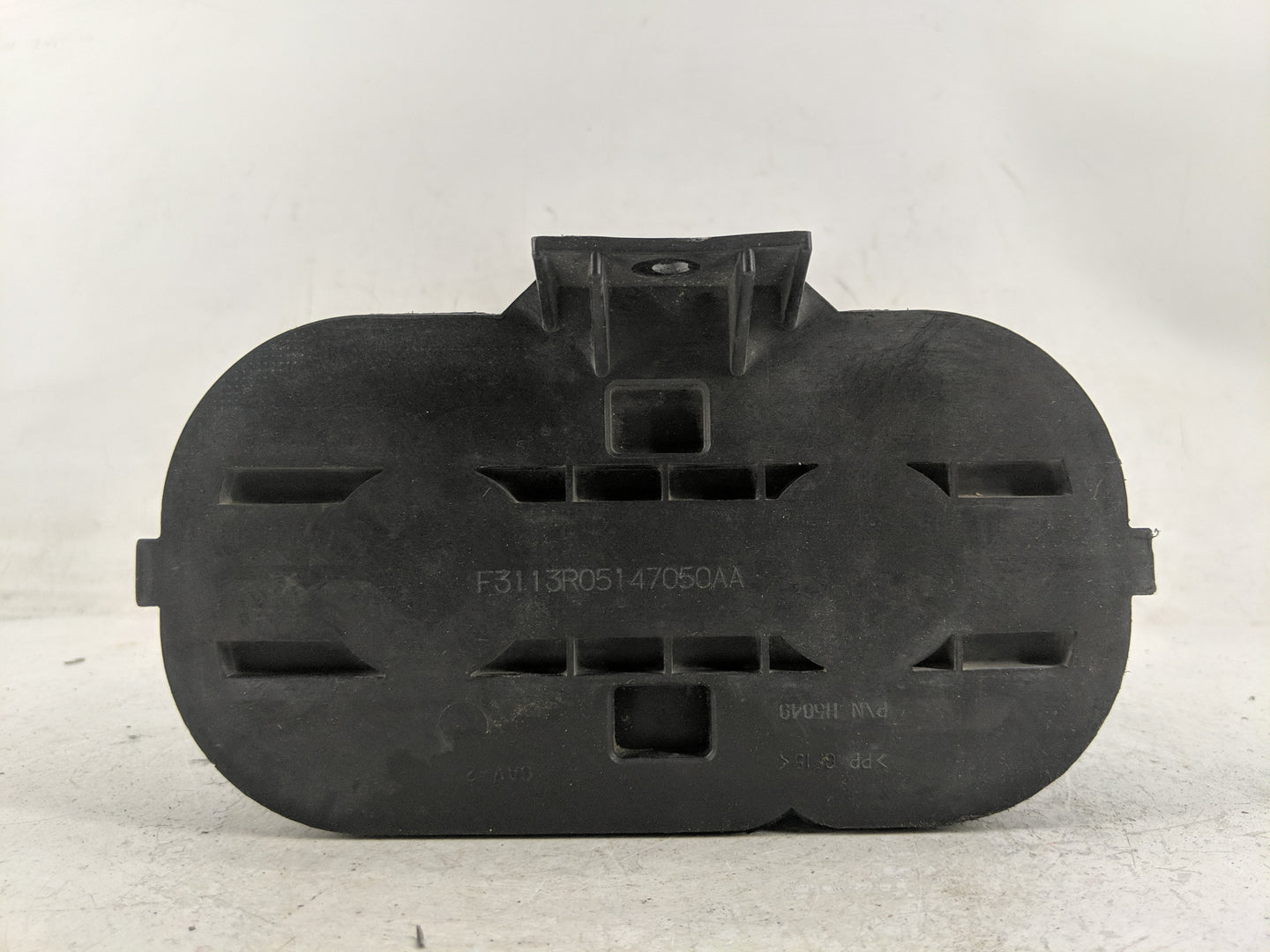 2011 Chrysler 200 Fuel Vapor Charcoal Canister - Oemusedautoparts1.com