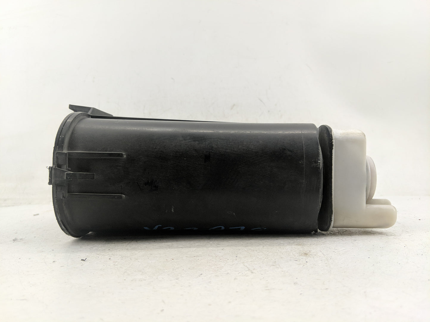 2011 Chrysler 200 Fuel Vapor Charcoal Canister - Oemusedautoparts1.com