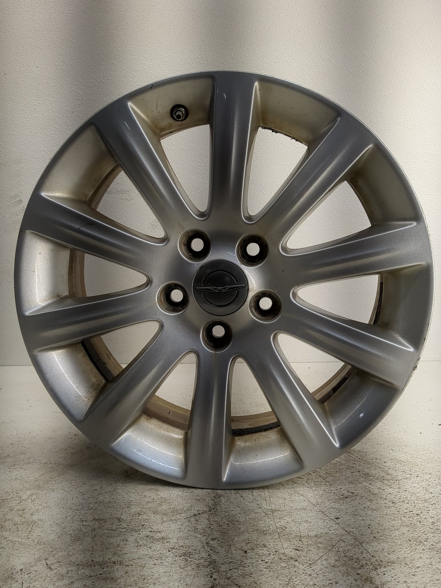 2011-2014 Chrysler 200 Oem Wheel Rim - Oemusedautoparts1.com