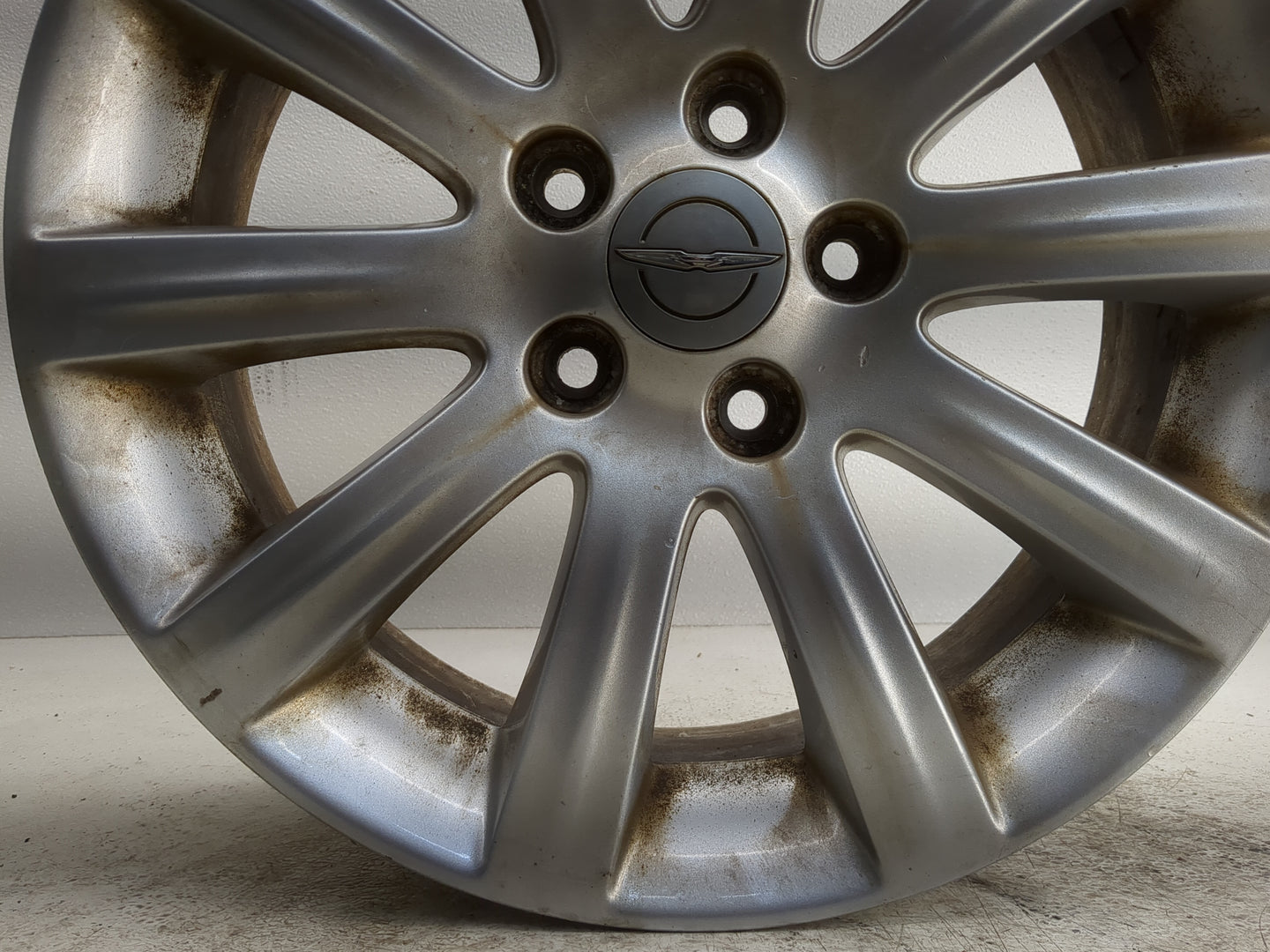 2011-2014 Chrysler 200 Oem Wheel Rim 1247538 - Oemusedautoparts1.com