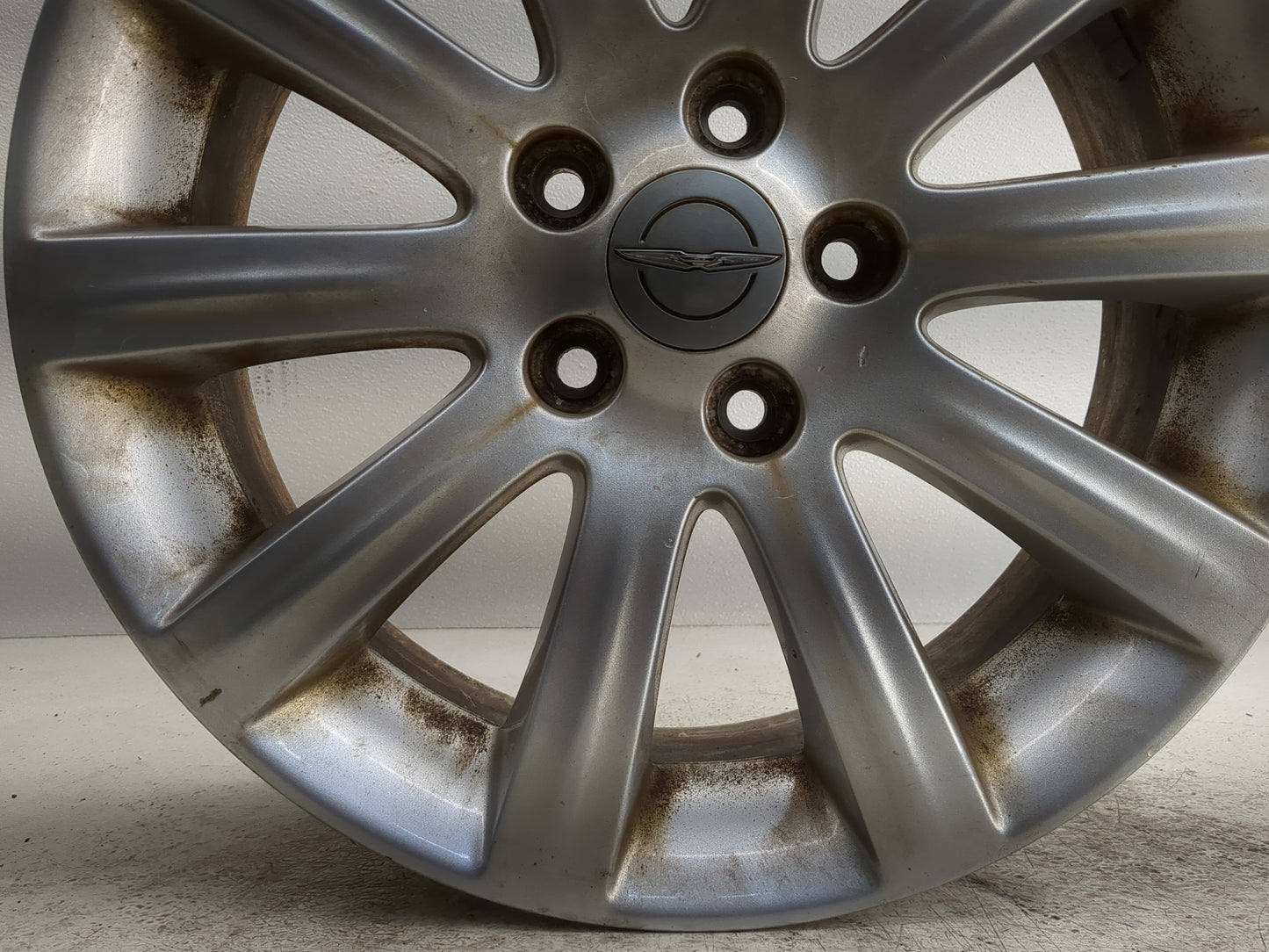 2011-2014 Chrysler 200 Oem Wheel Rim 1247538 - Oemusedautoparts1.com