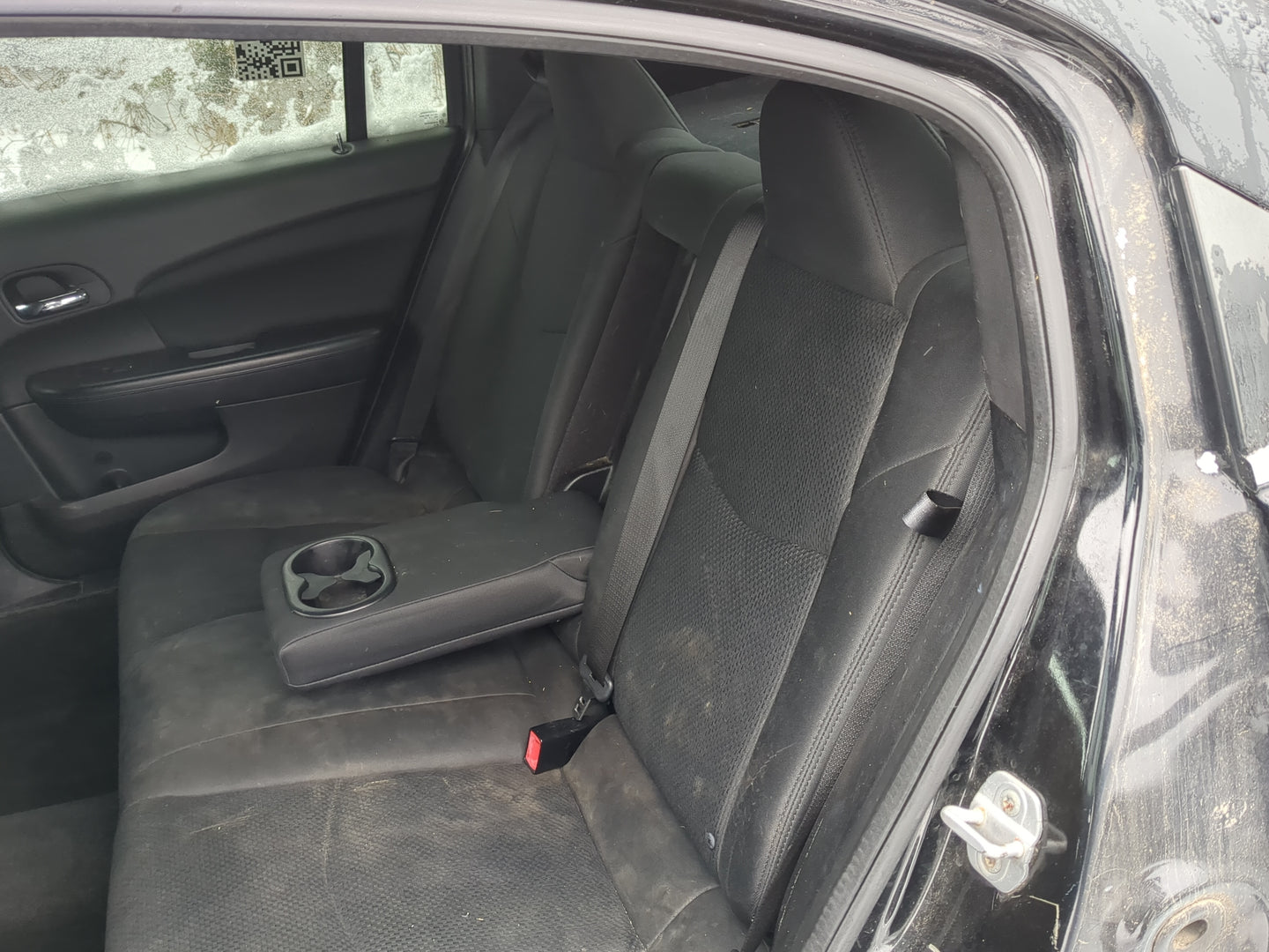 2011 Chrysler 200 Rear Seat Oem 1248675 - Oemusedautoparts1.com