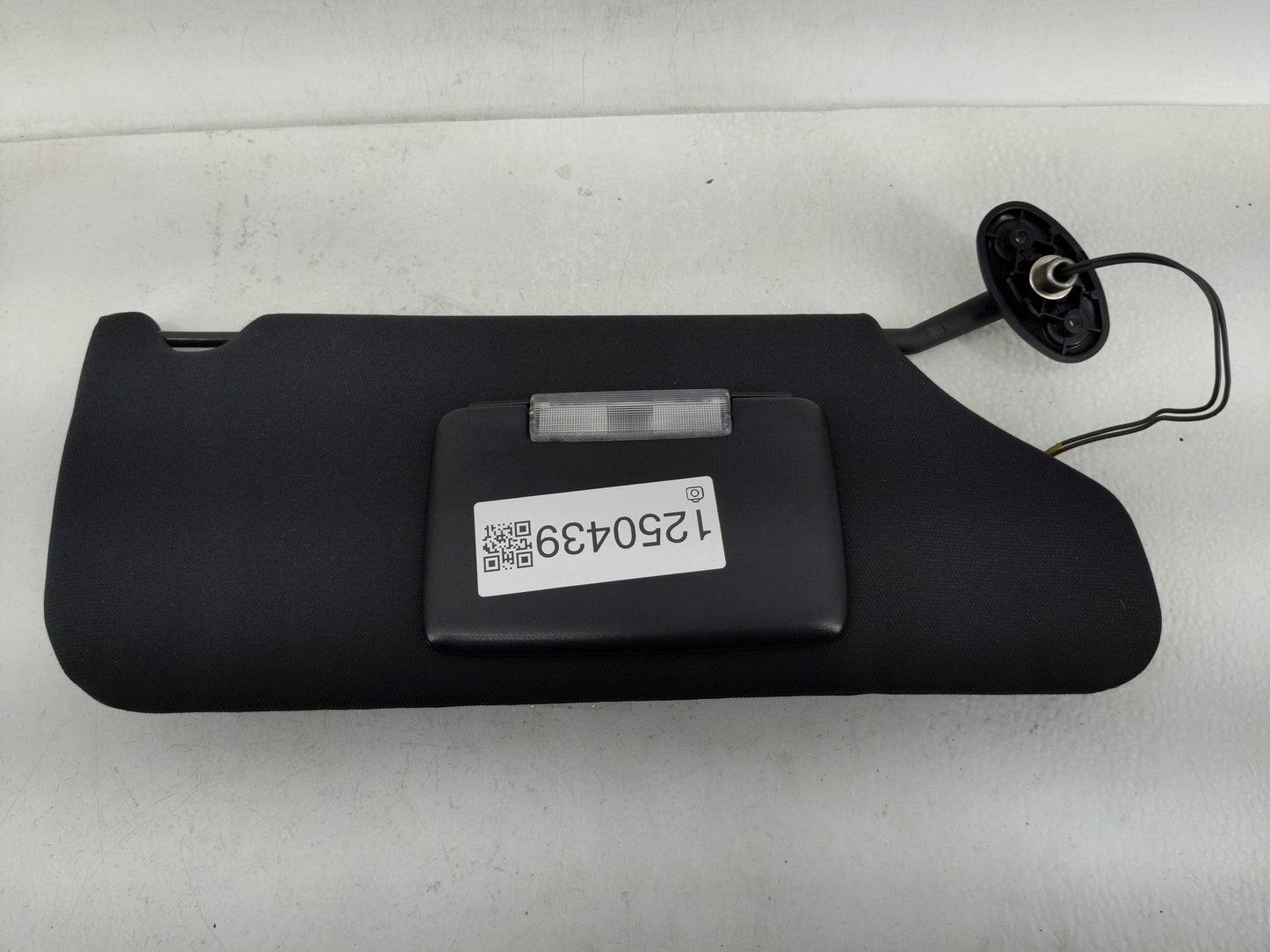 2011-2014 Chrysler 200 Sun Visor Shade Replacement Passenger Right Mirror Fits Fits 2011 2012 2013 2014 OEM Used Auto Parts 