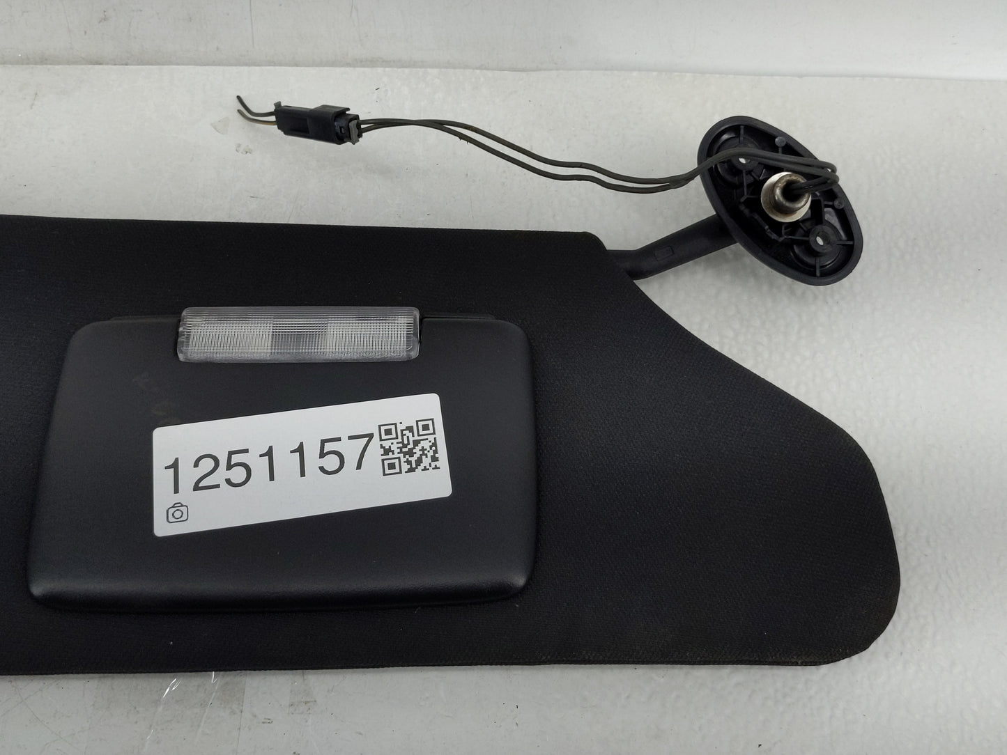 2011-2014 Chrysler 200 Sun Visor Shade Replacement Passenger Right Mirror Fits Fits 2011 2012 2013 2014 OEM Used Auto Parts 